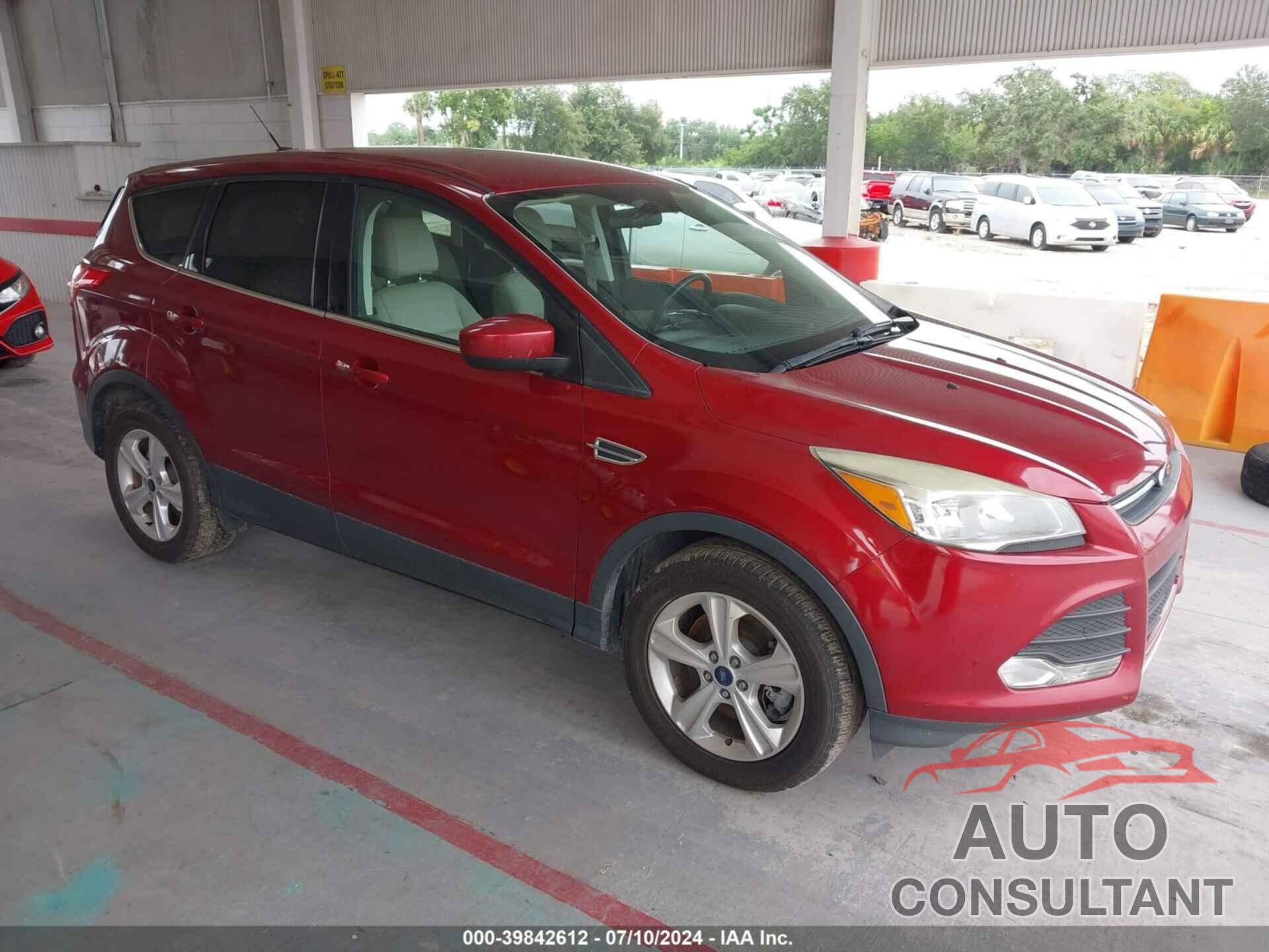 FORD ESCAPE 2016 - 1FMCU0G92GUC05386