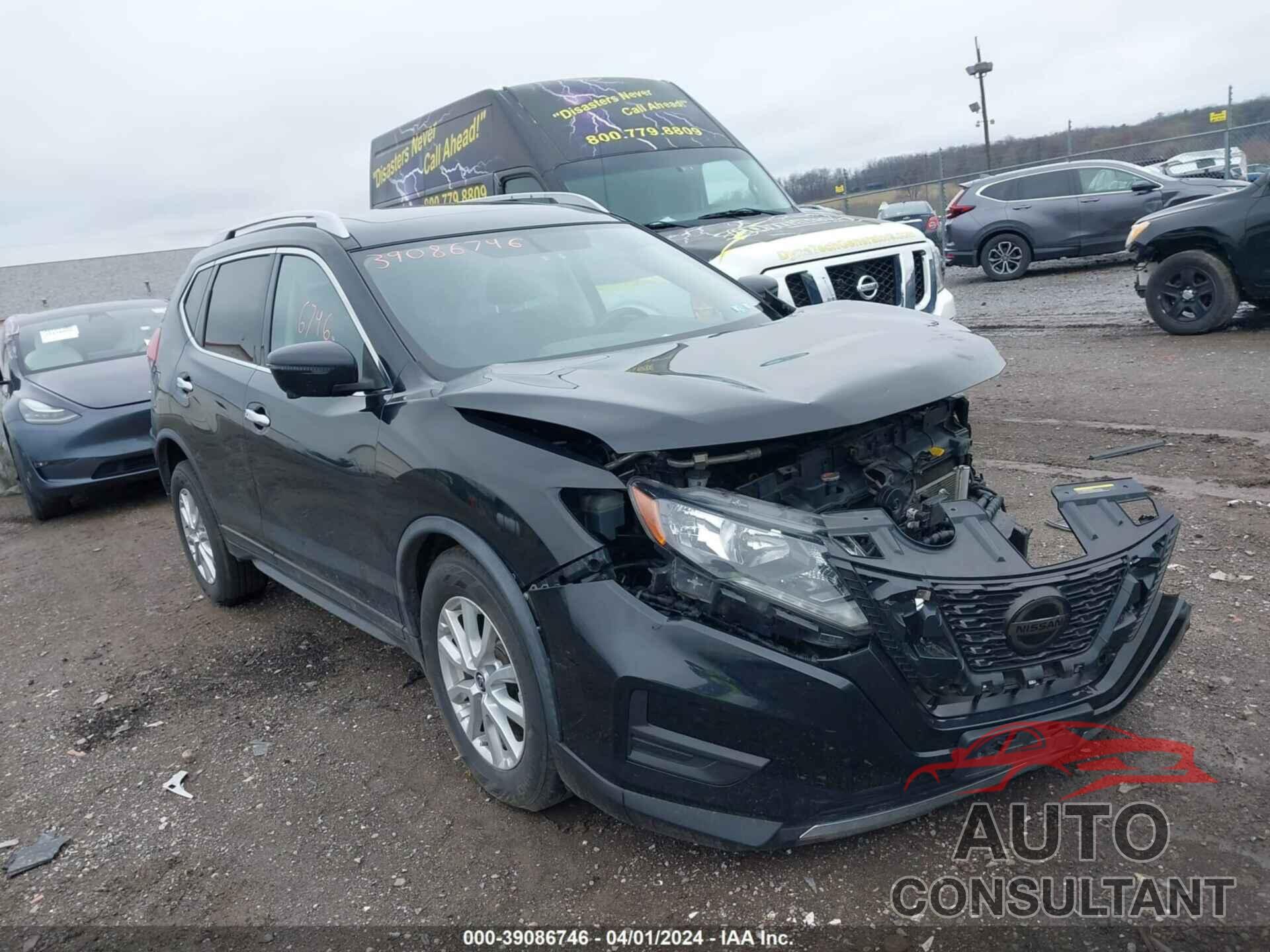 NISSAN ROGUE 2018 - JN8AT2MV8JW318156