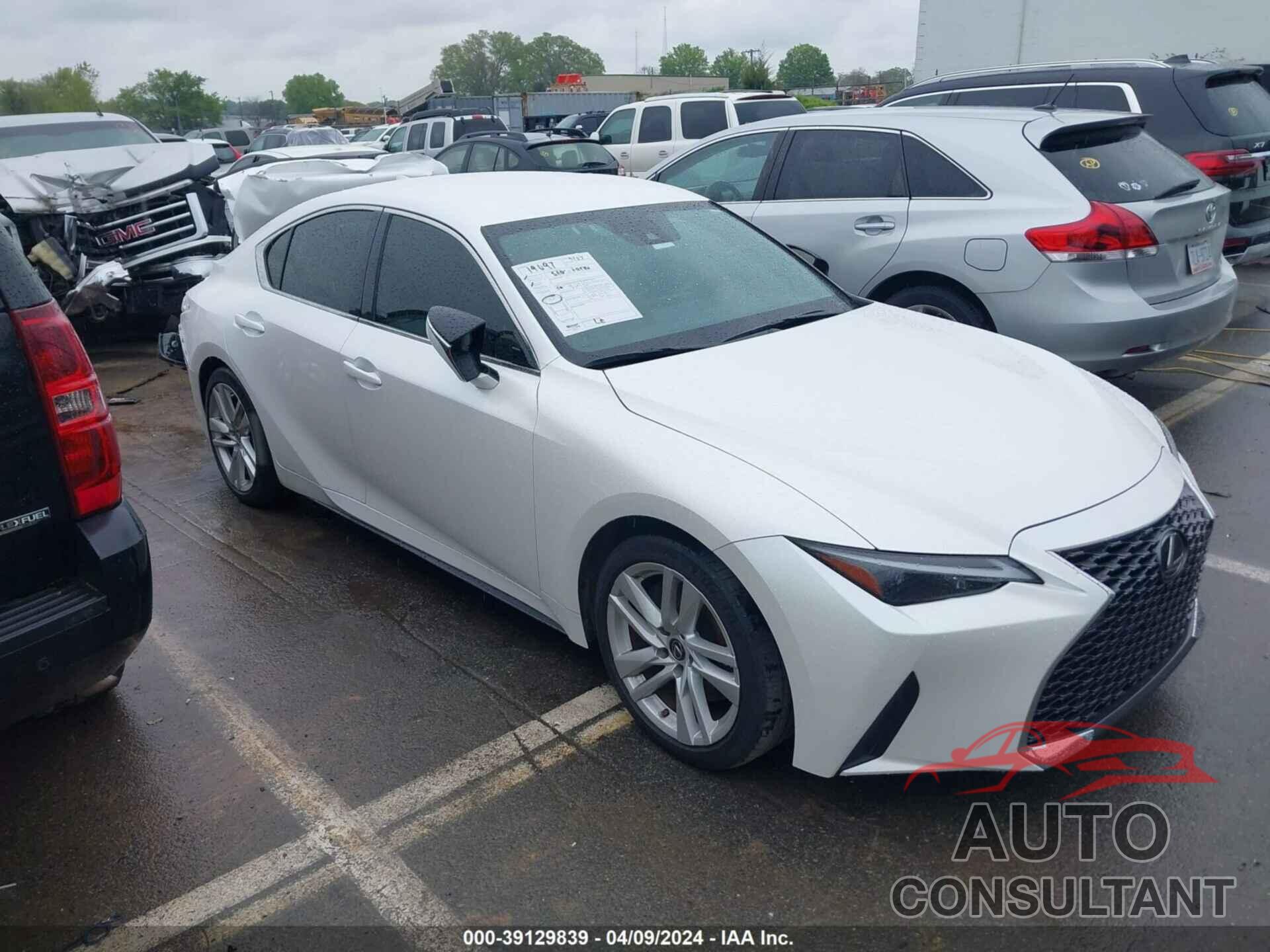 LEXUS IS 300 2021 - JTHAA1D28M5117383