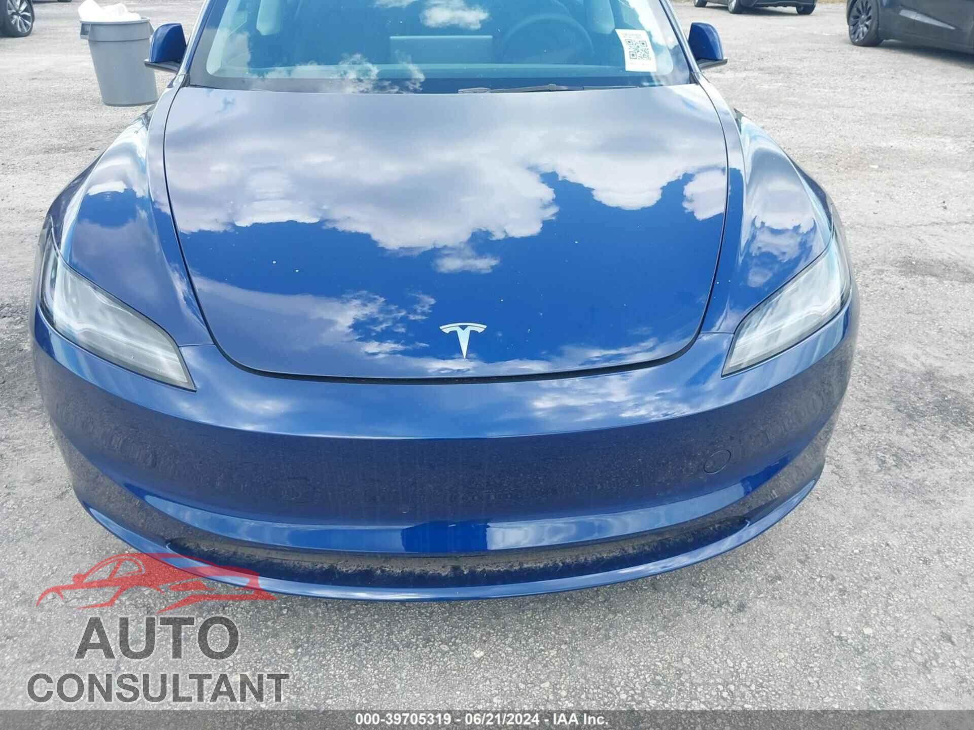 TESLA MODEL 3 2024 - 5YJ3E1EA3RF750254