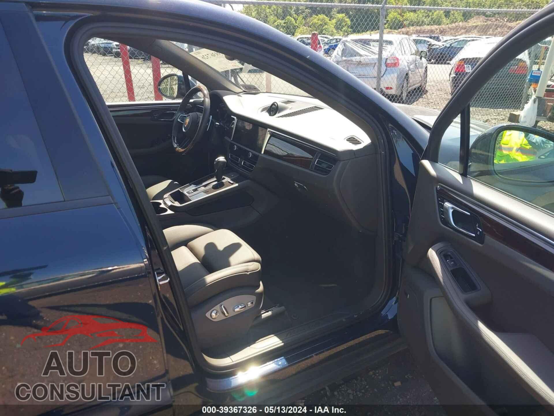 PORSCHE MACAN 2023 - WP1AA2A53PLB01841