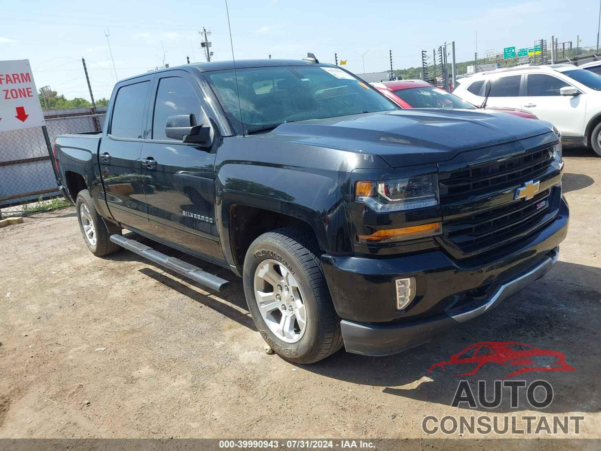 CHEVROLET SILVERADO 1500 2018 - 3GCUKREC1JG387013