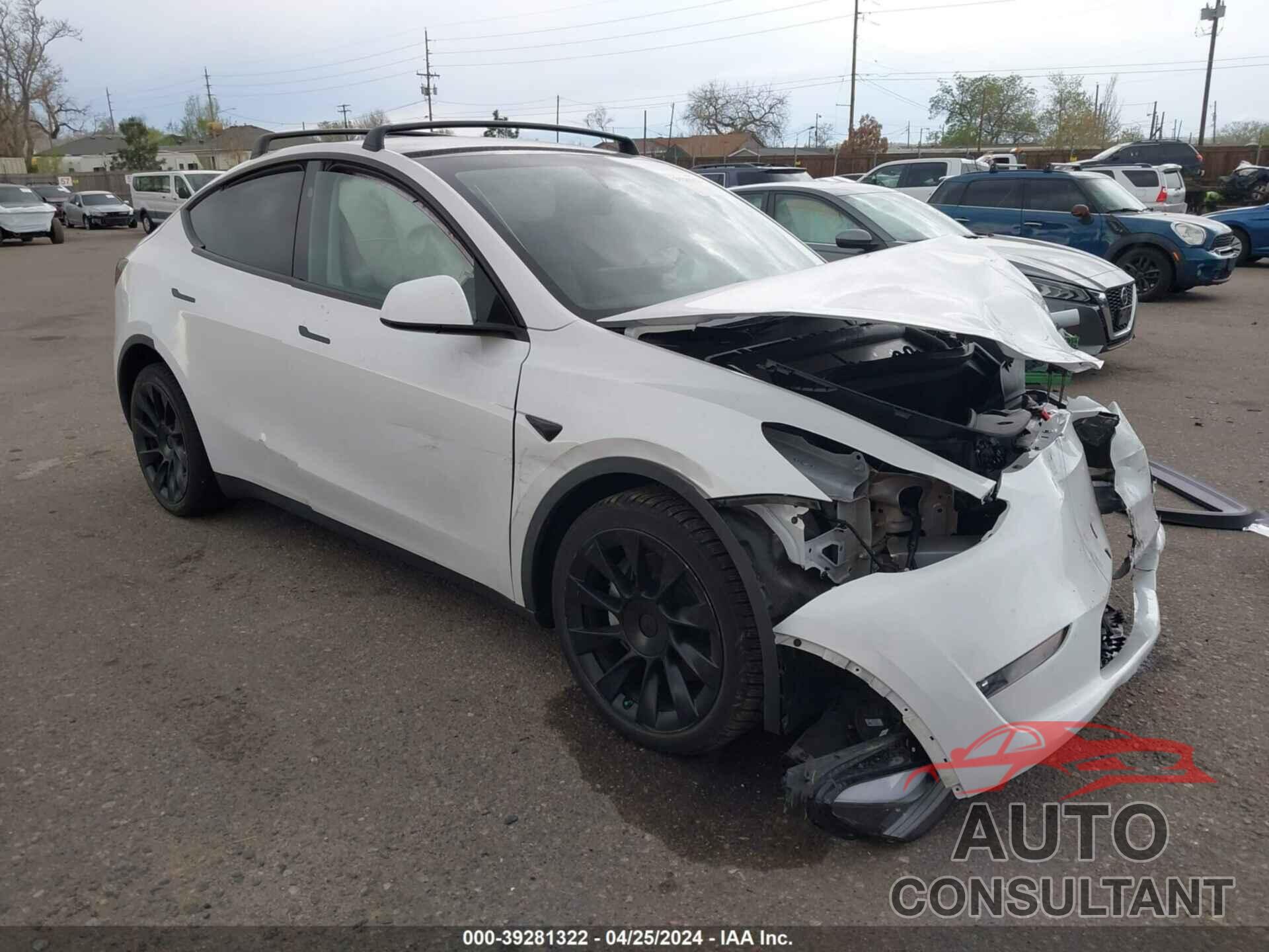 TESLA MODEL Y 2023 - 7SAYGDEE6PF805591