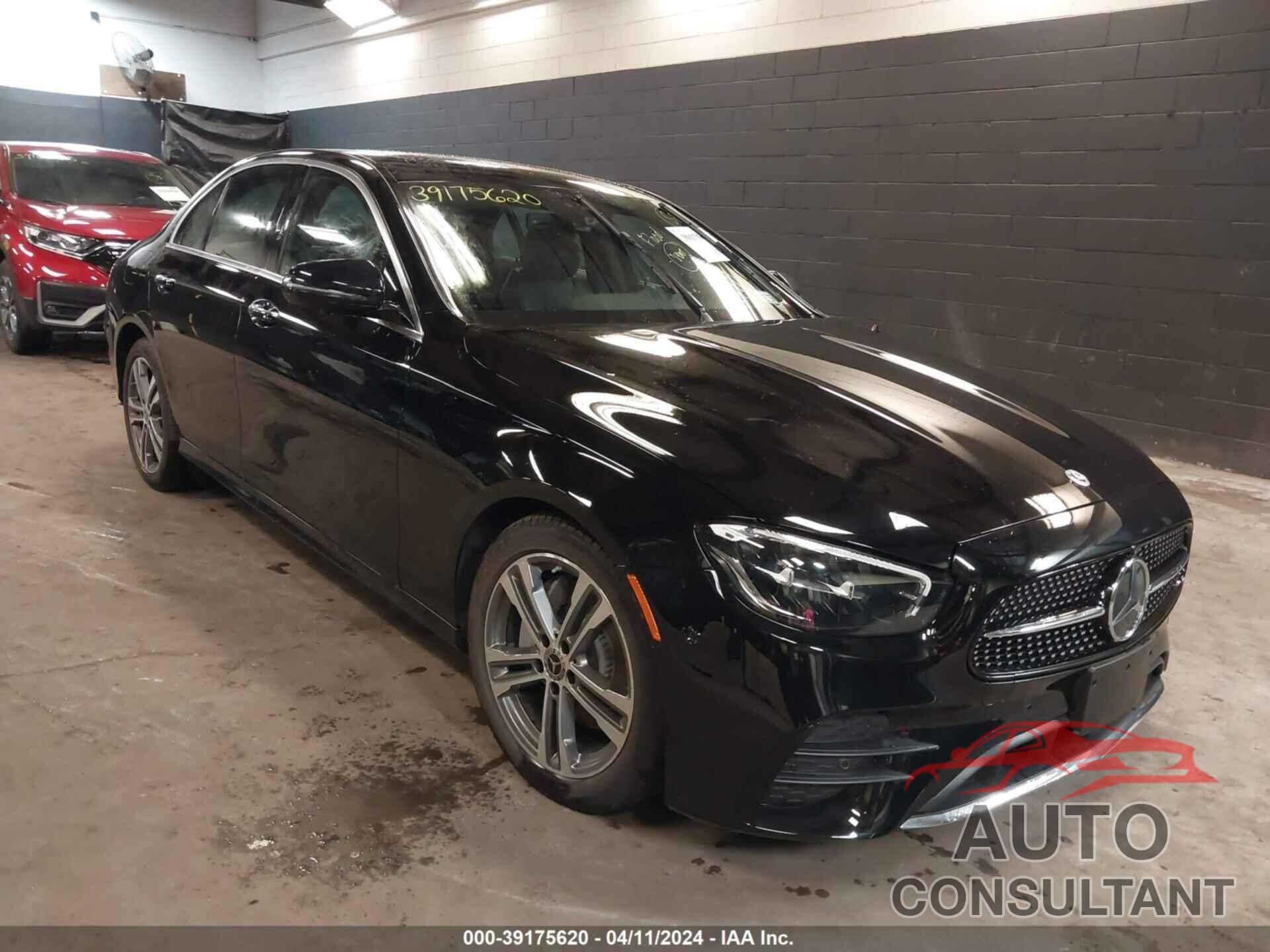 MERCEDES-BENZ E 350 2023 - W1KZF8EB8PB108935