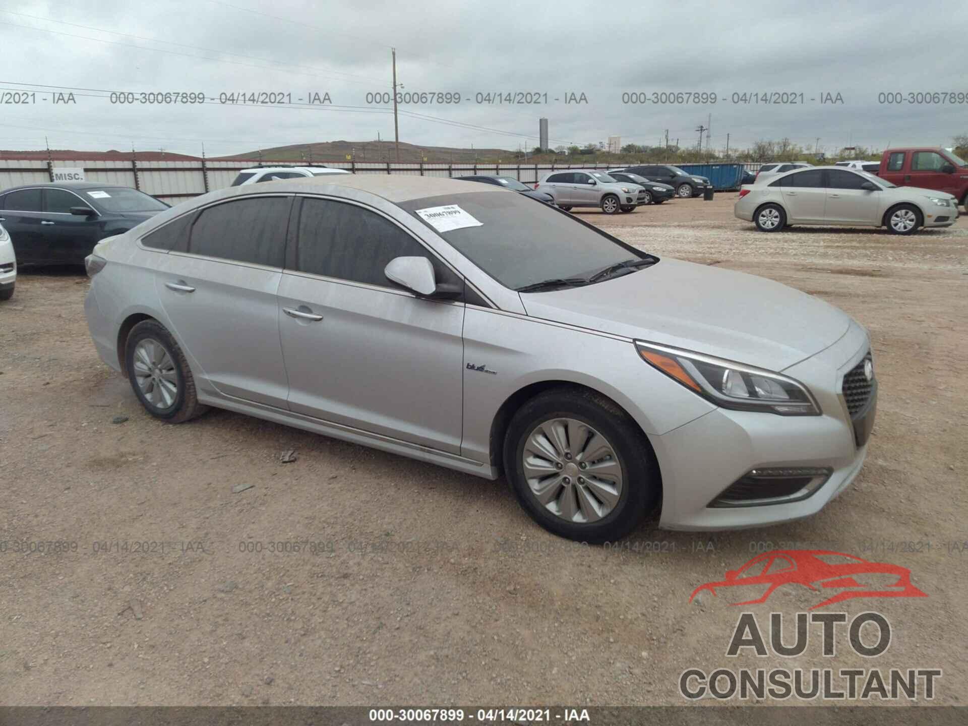 HYUNDAI SONATA HYBRID 2016 - KMHE24L10GA016419