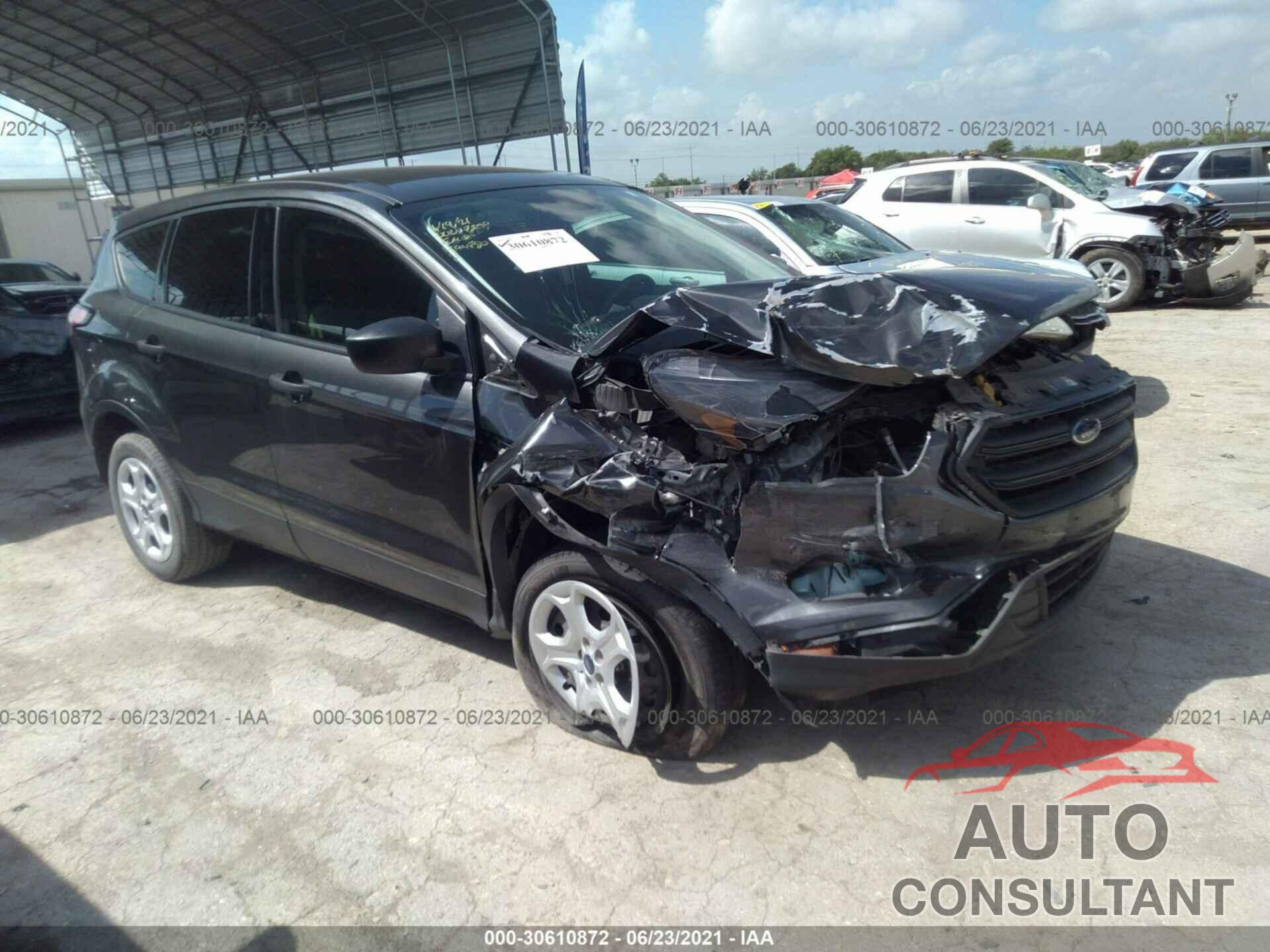 FORD ESCAPE 2018 - 1FMCU0F71JUC94780