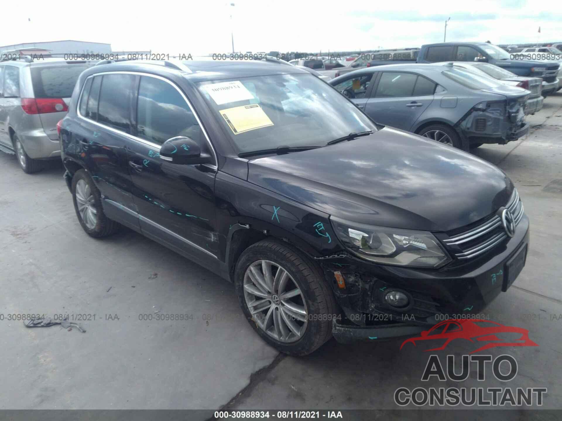 VOLKSWAGEN TIGUAN 2016 - WVGAV7AX9GW576361