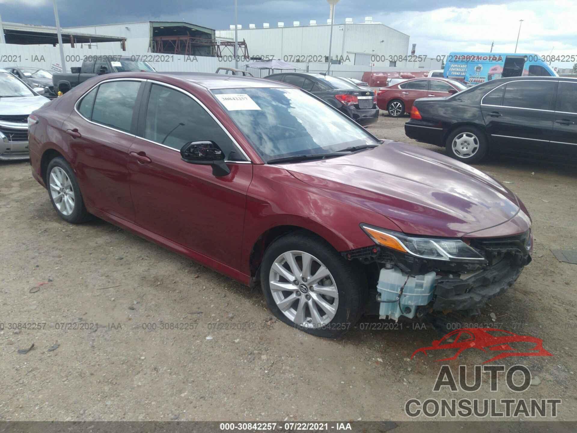 TOYOTA CAMRY 2019 - 4T1B11HK6KU744579