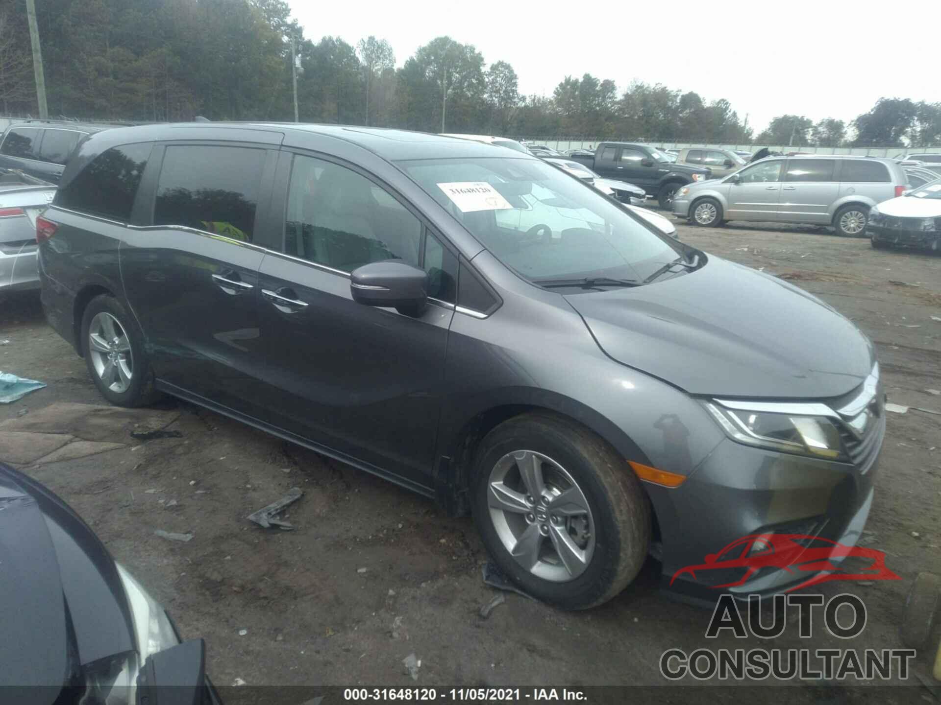 HONDA ODYSSEY 2018 - 5FNRL6H74JB022556