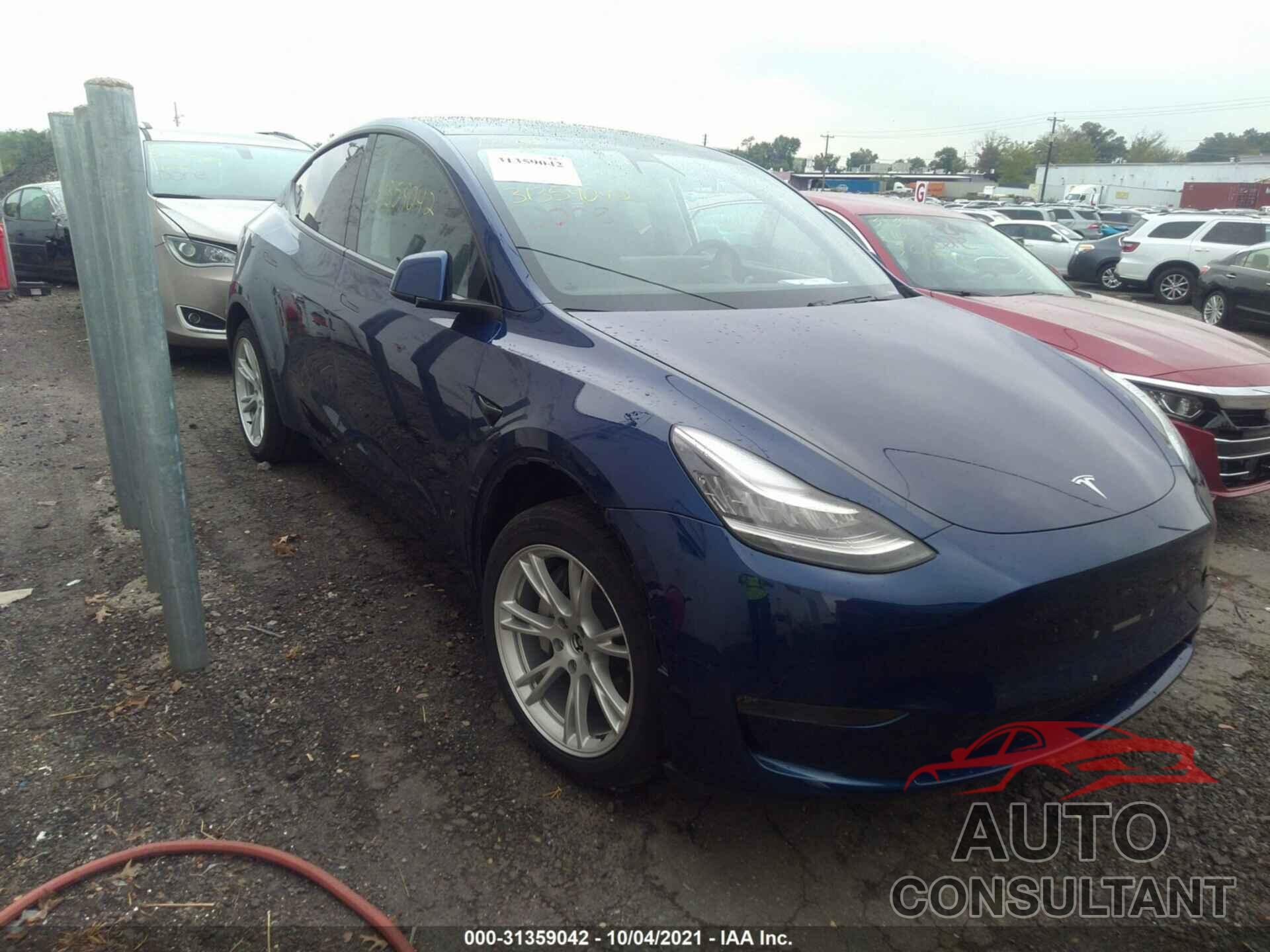 TESLA MODEL Y 2020 - 5YJYGDEE5LF045287