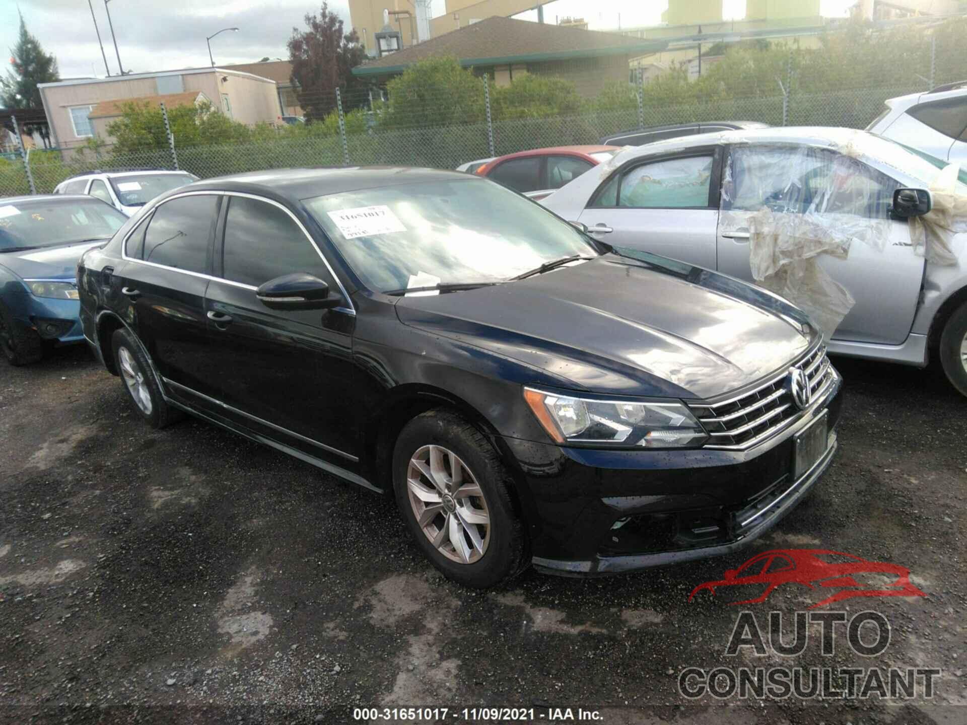 VOLKSWAGEN PASSAT 2016 - 1VWAT7A35GC042750