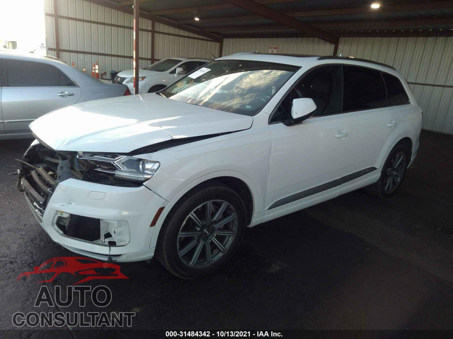 AUDI Q7 2019 - WA1AAAF74KD001668