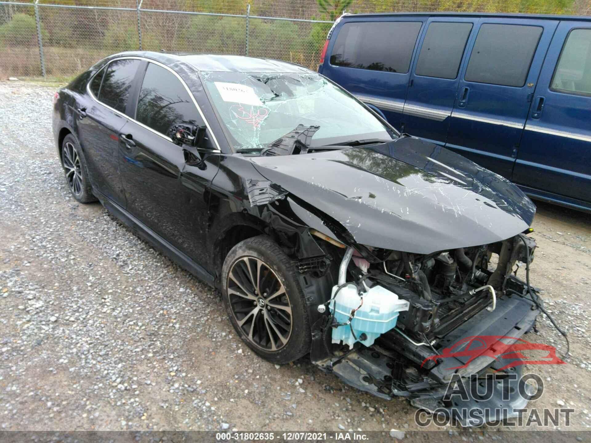 TOYOTA CAMRY 2020 - 4T1G11AK2LU892696