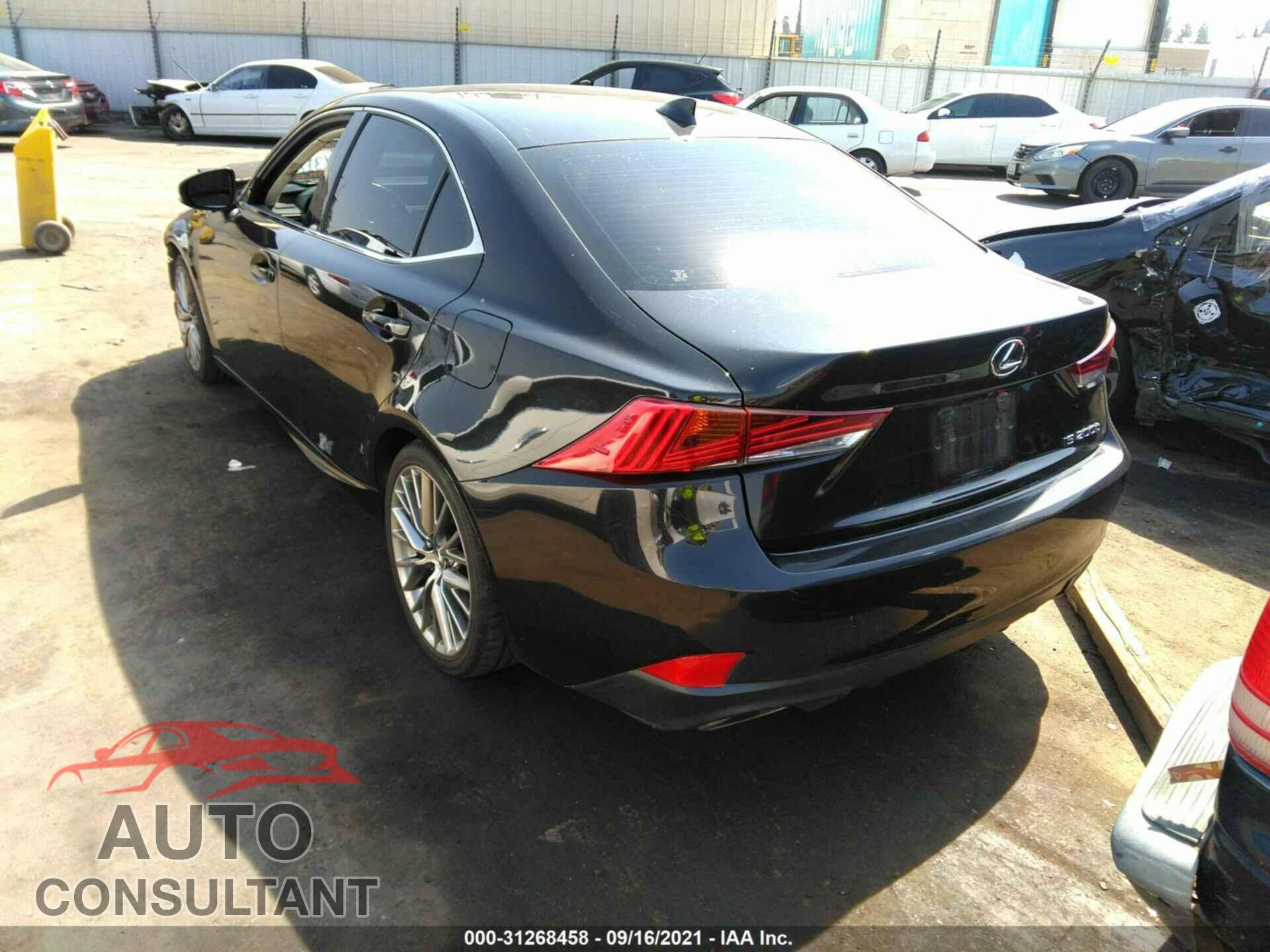 LEXUS IS 2017 - JTHBA1D22H5050211