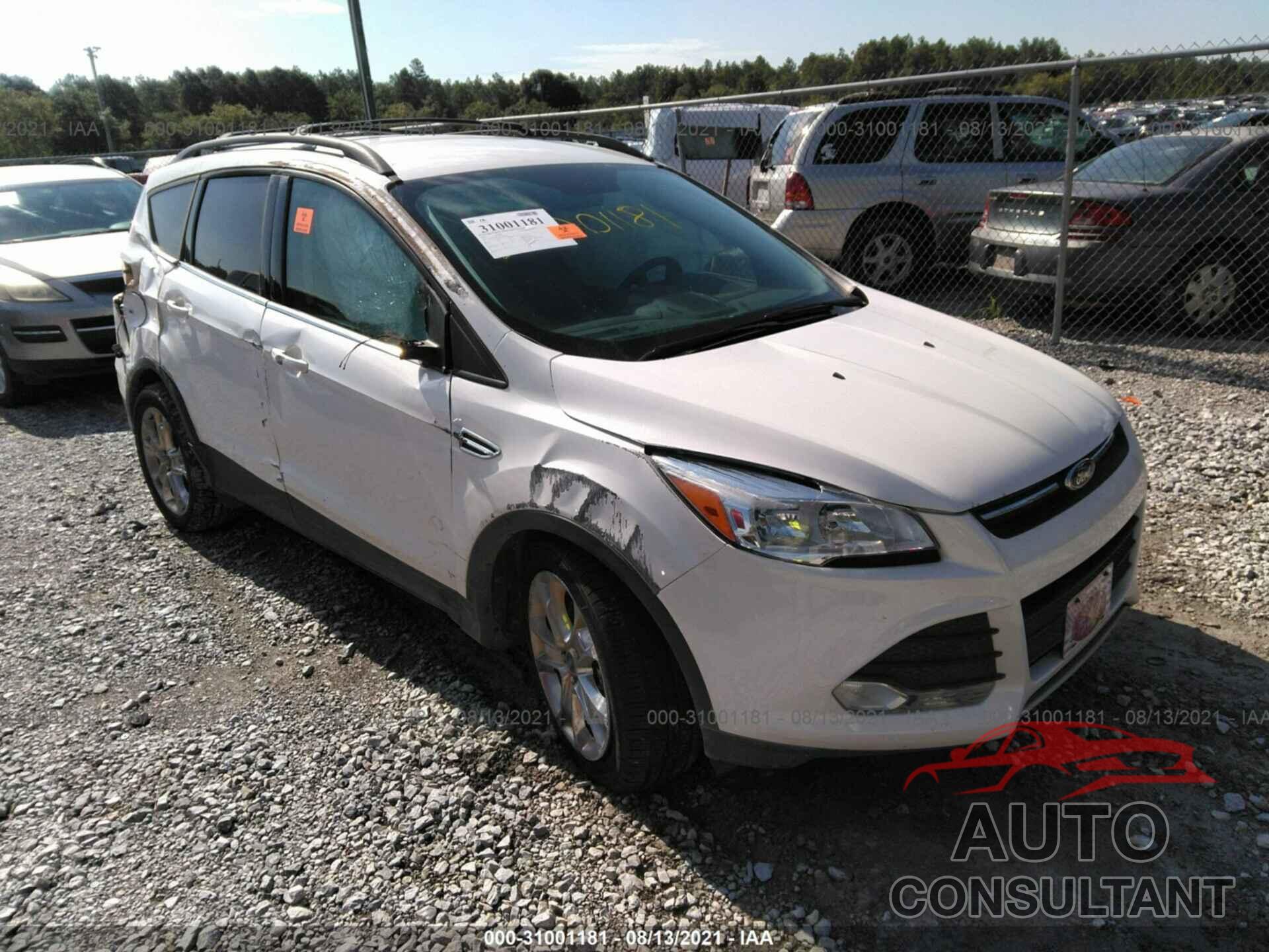 FORD ESCAPE 2016 - 1FMCU0G91GUB11354