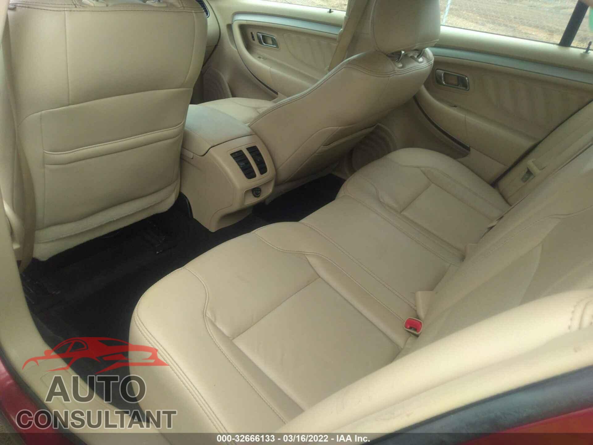 FORD TAURUS 2016 - 1FAHP2E85GG156972