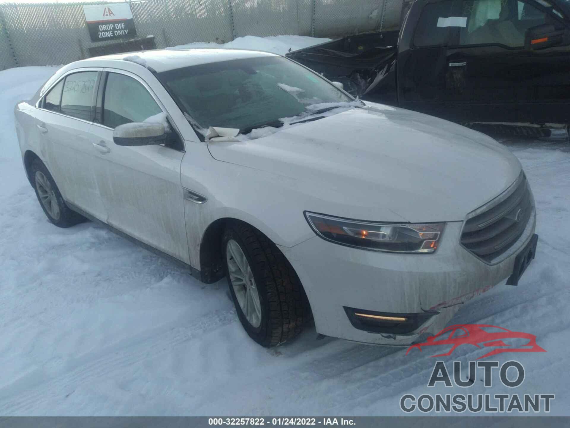 FORD TAURUS 2016 - 1FAHP2E85GG144689