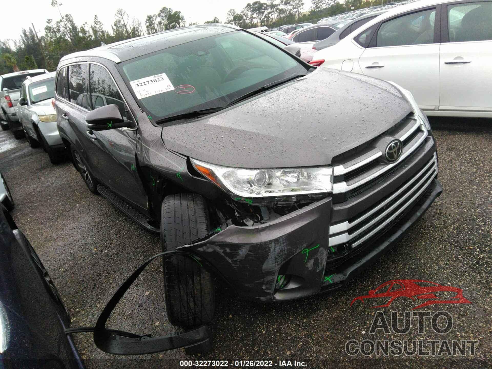 TOYOTA HIGHLANDER 2019 - 5TDJZRFH8KS592808