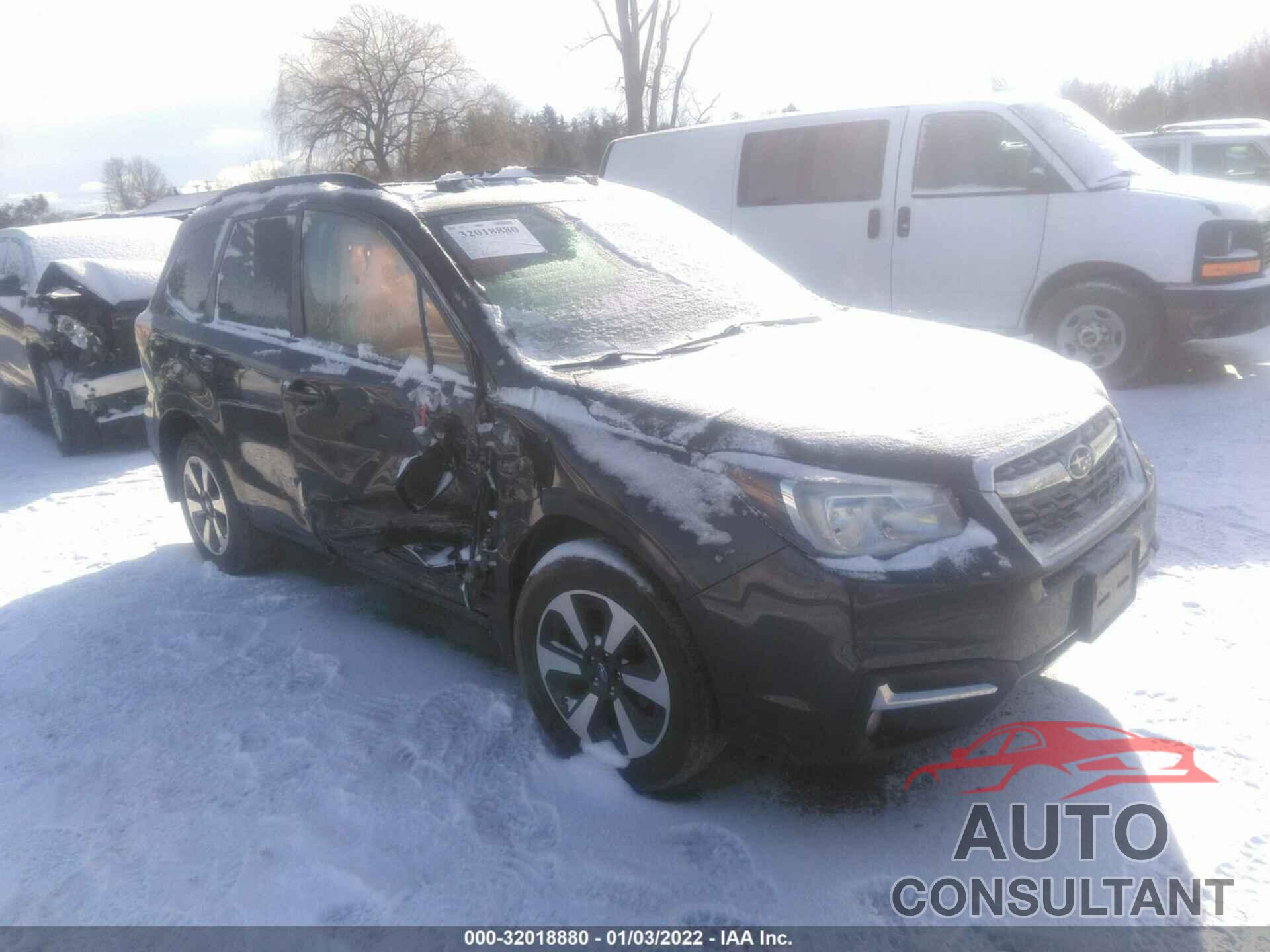SUBARU FORESTER 2018 - JF2SJAEC1JH483842