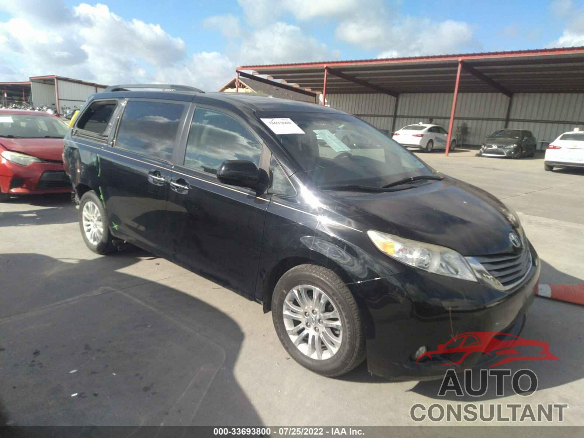 TOYOTA SIENNA 2017 - 5TDYZ3DC0HS775518