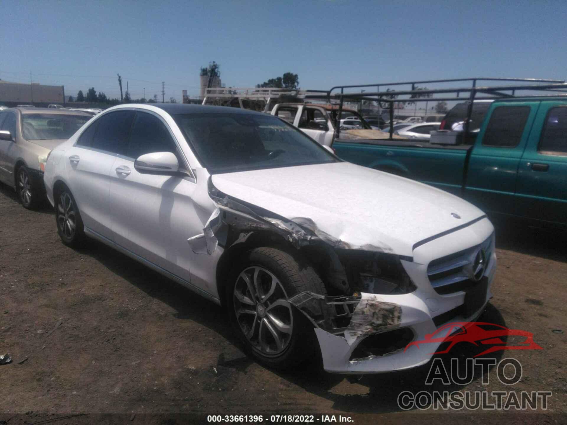 MERCEDES-BENZ C-CLASS 2016 - 55SWF4JB1GU140617