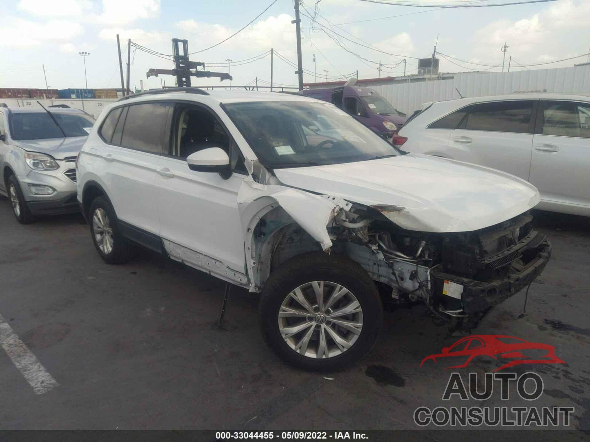 VOLKSWAGEN TIGUAN 2018 - 3VV1B7AX8JM079808