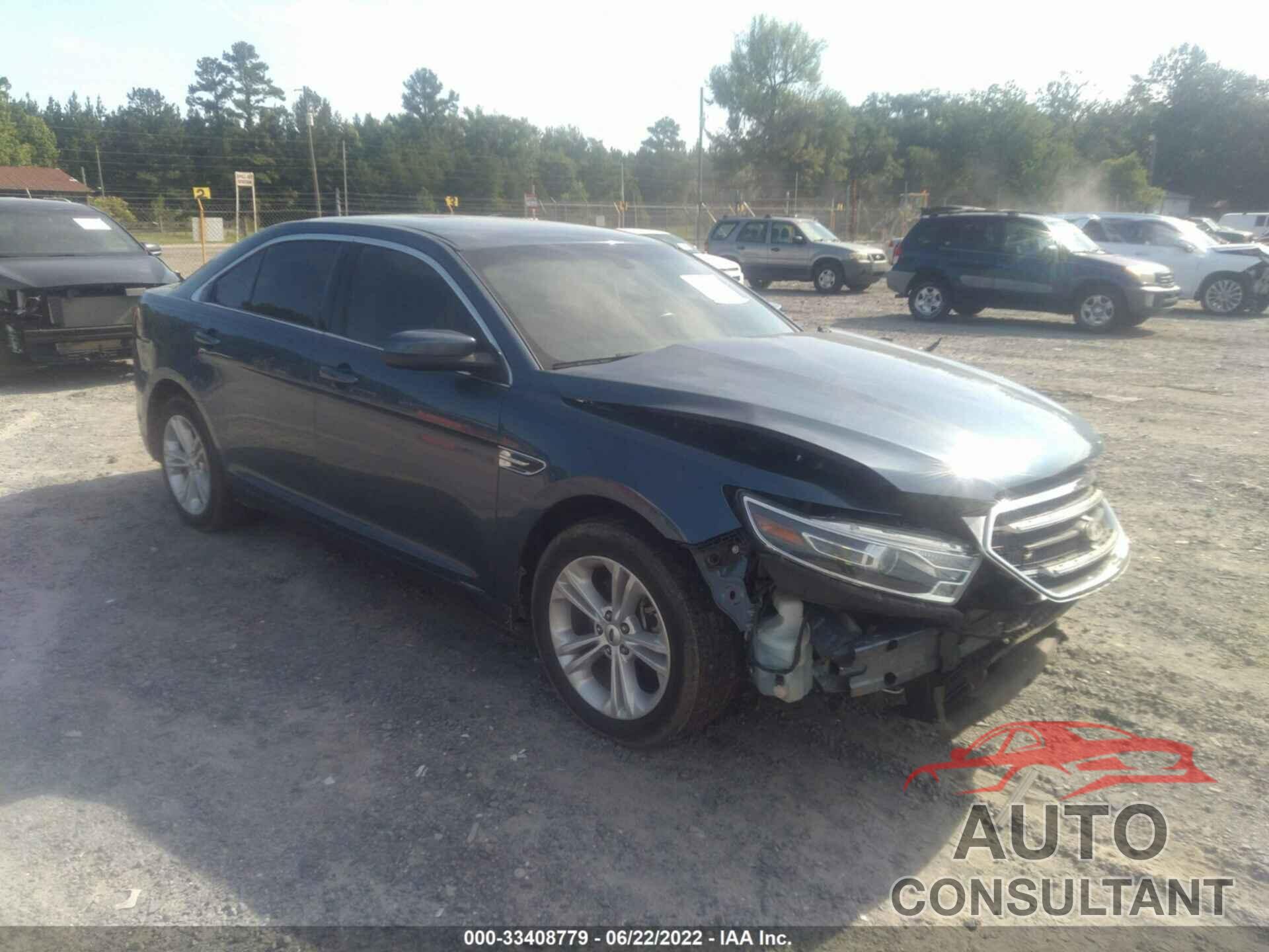 FORD TAURUS 2018 - 1FAHP2E87JG132101