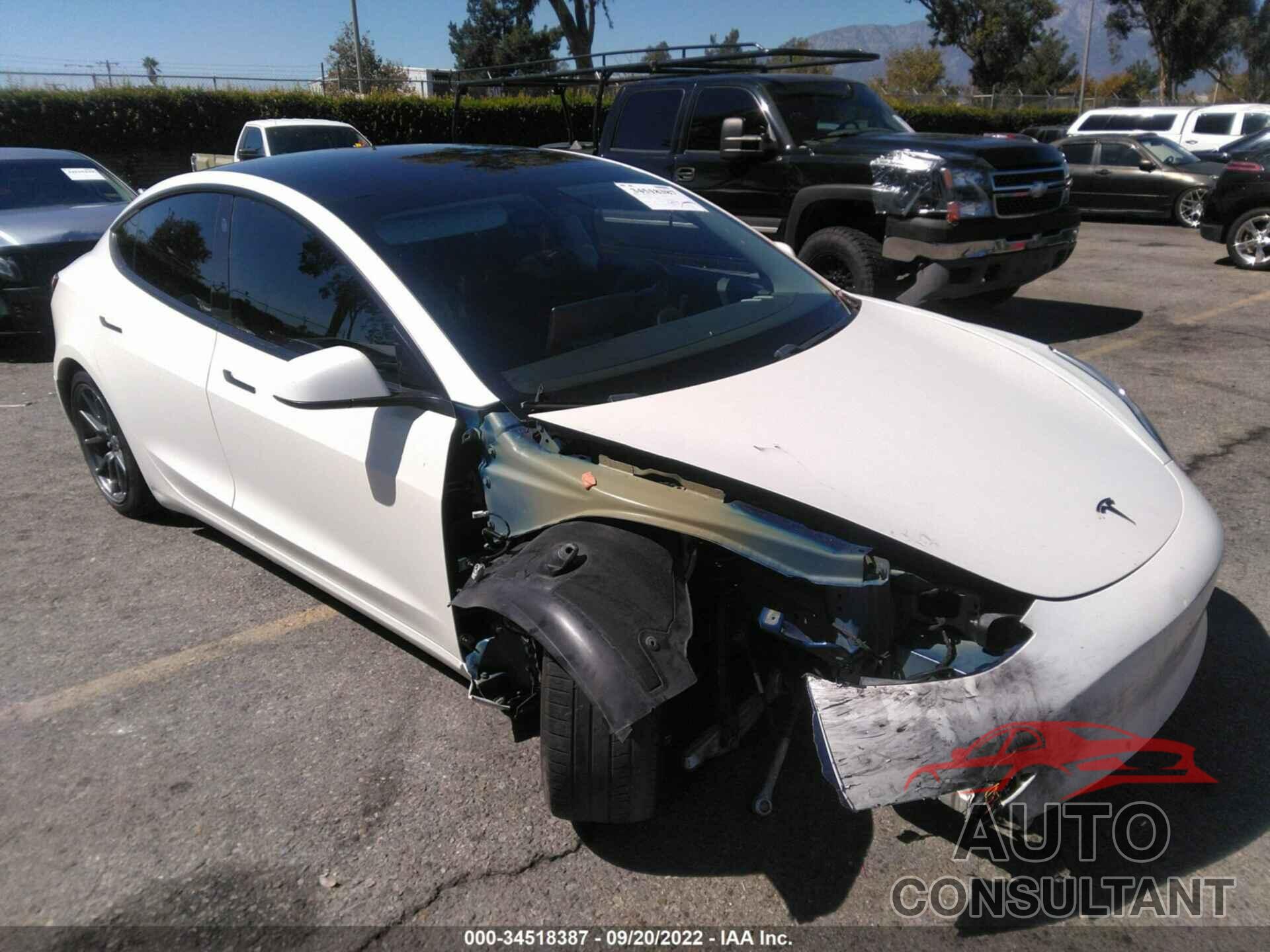 TESLA MODEL 3 2018 - 5YJ3E1EAXJF043575