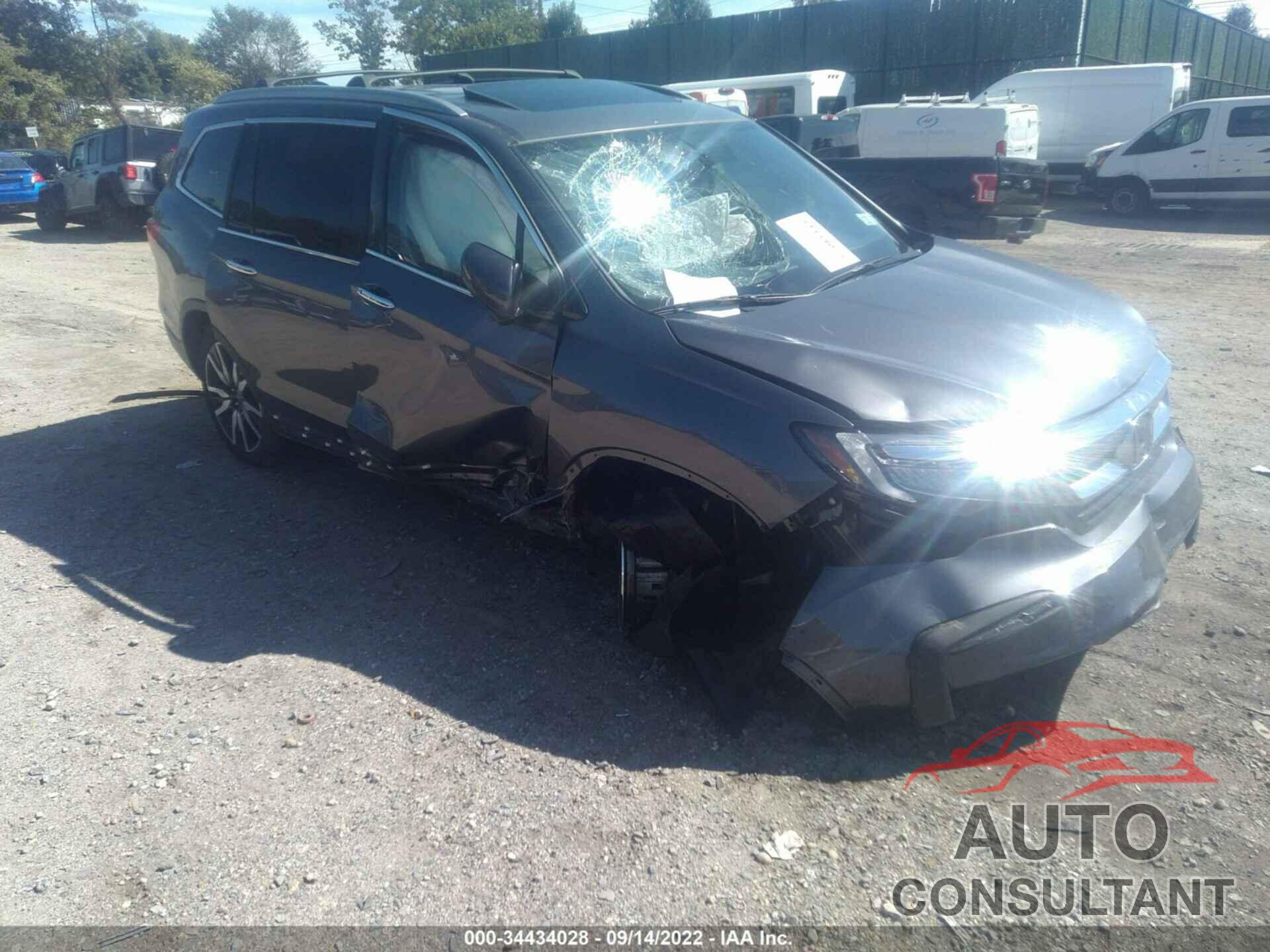 HONDA PILOT 2021 - 5FNYF6H92MB001570