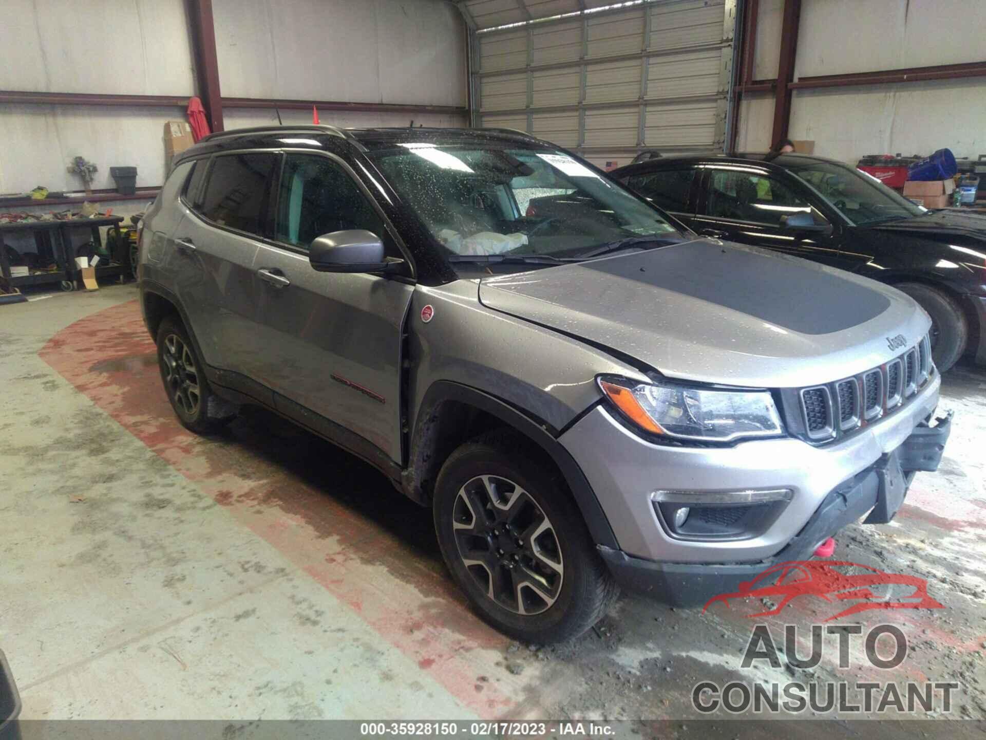 JEEP COMPASS 2019 - 3C4NJDDB8KT780387