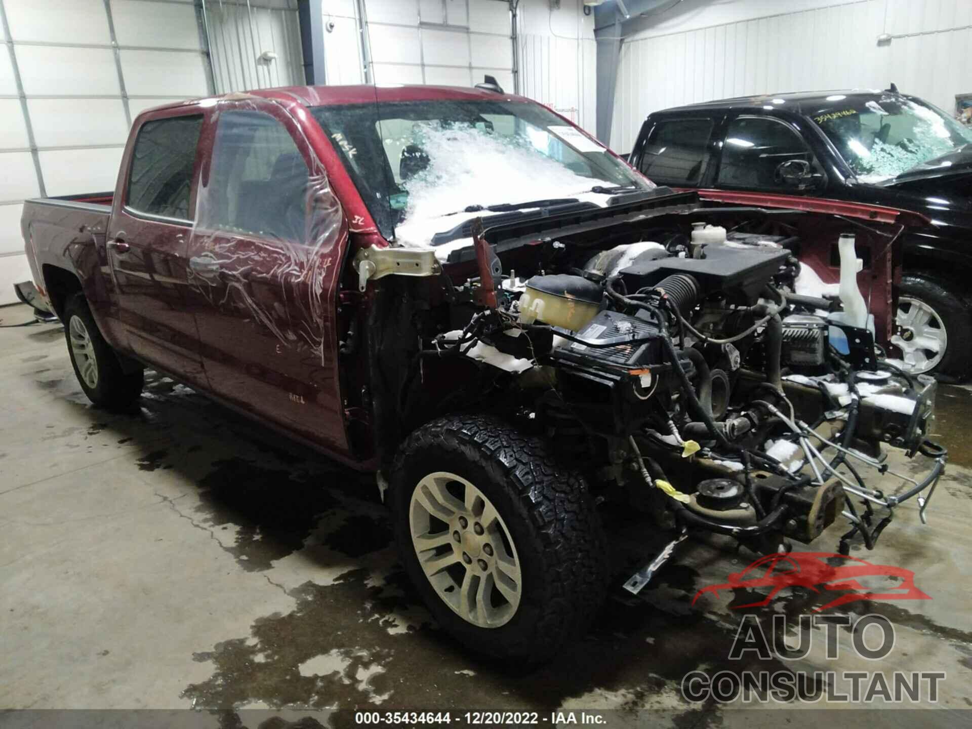 CHEVROLET SILVERADO 1500 2018 - 3GCUKREC3JG538160