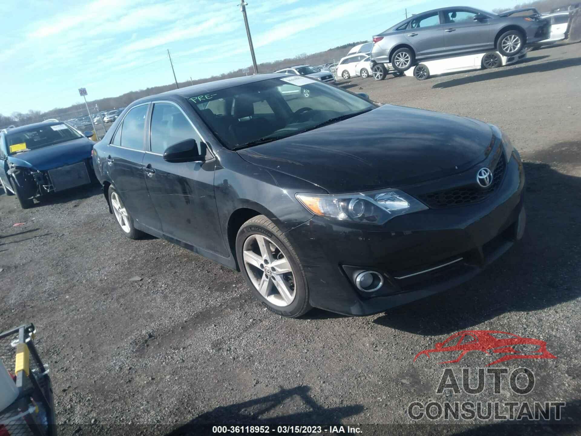 TOYOTA CAMRY 2013 - 4T1BF1FKXDU284446