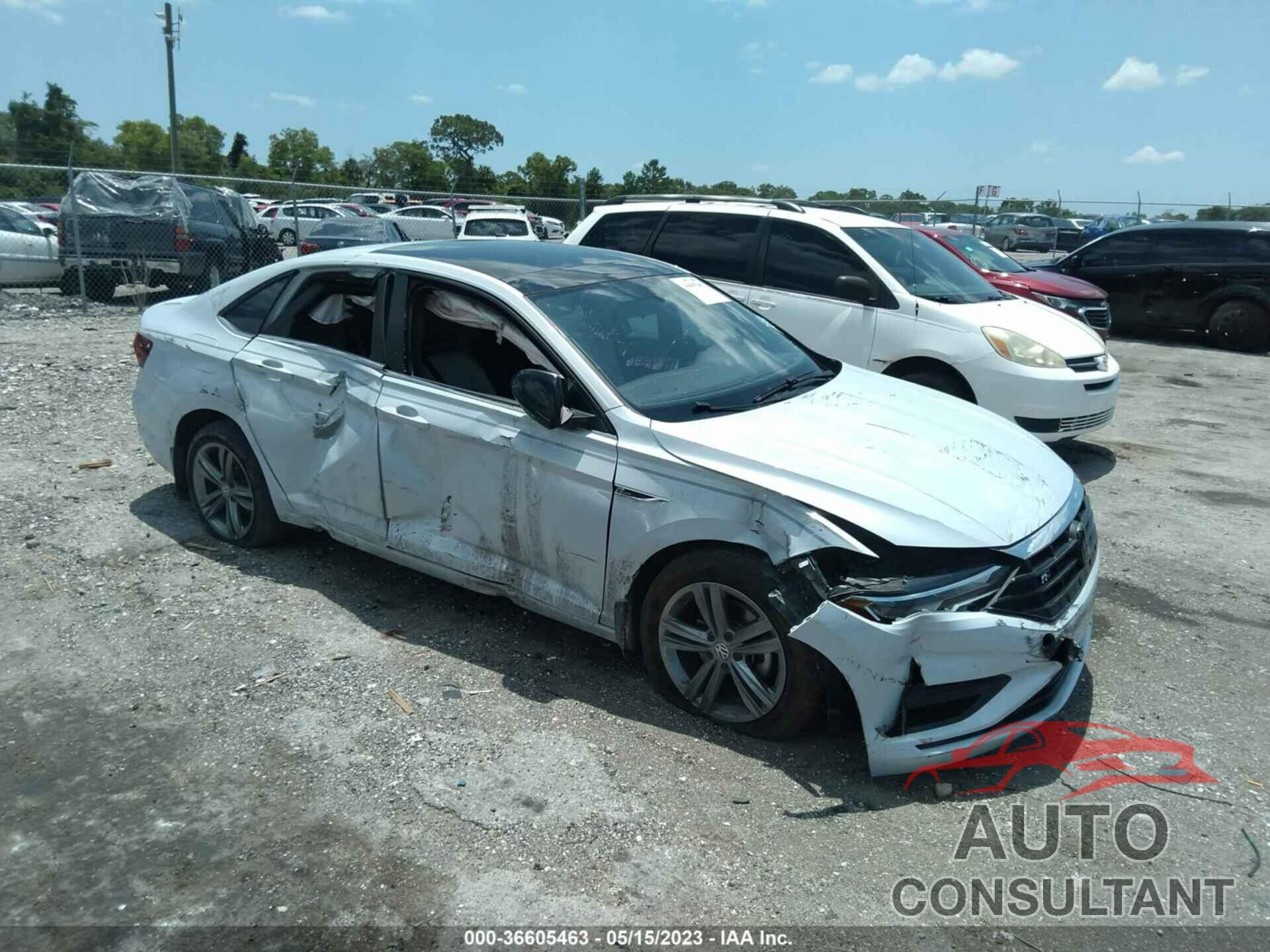 VOLKSWAGEN JETTA 2019 - 3VWC57BUXKM063692