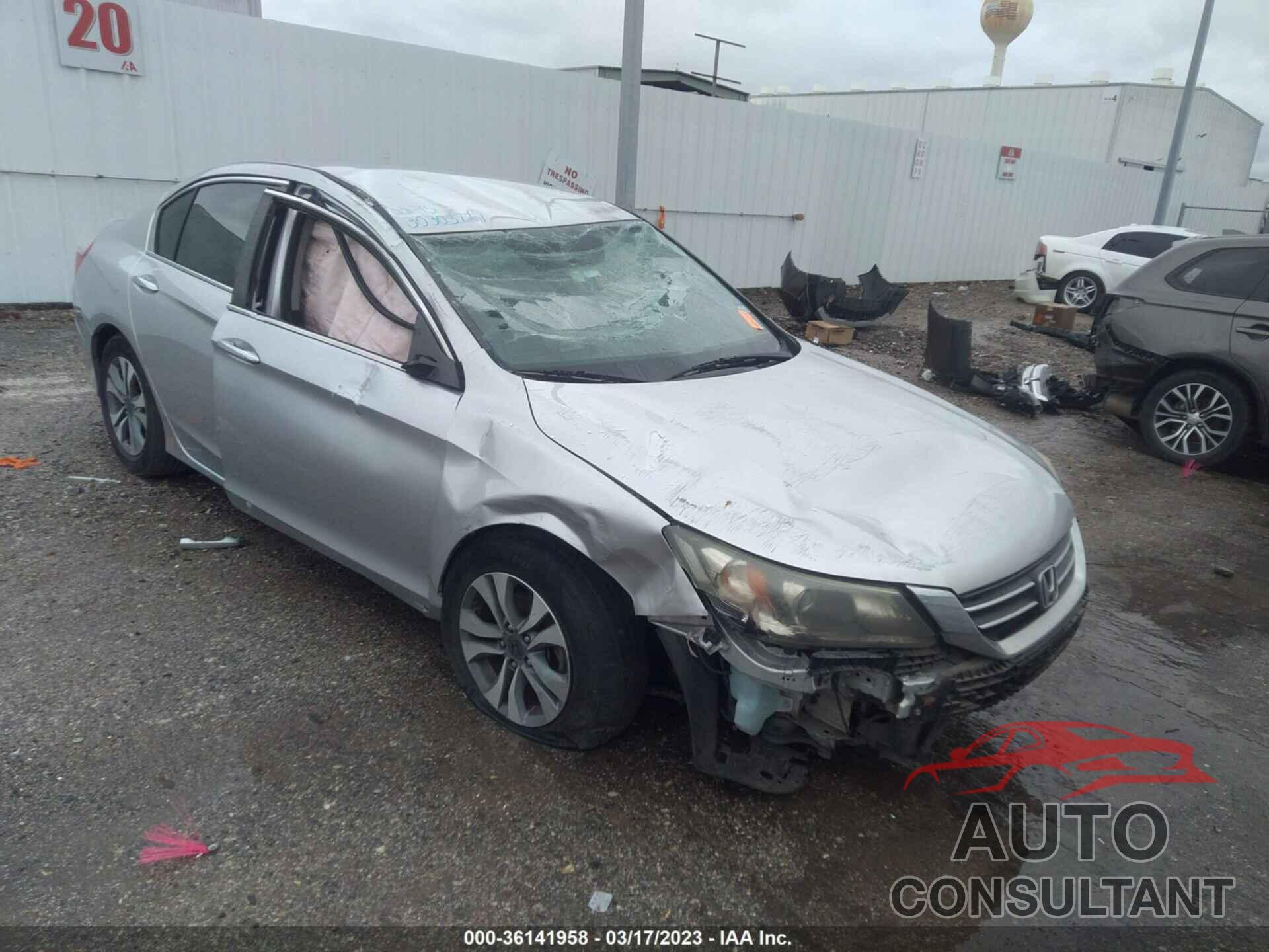 HONDA ACCORD SEDAN 2015 - 1HGCR2F38FA015477