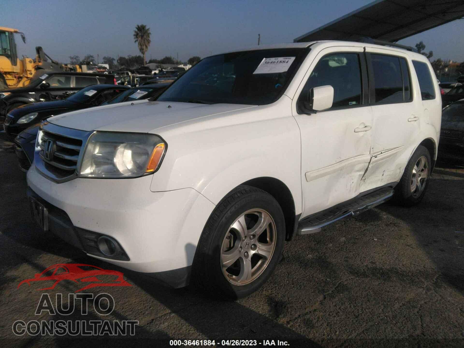 HONDA PILOT 2015 - 5FNYF3H5XFB016896