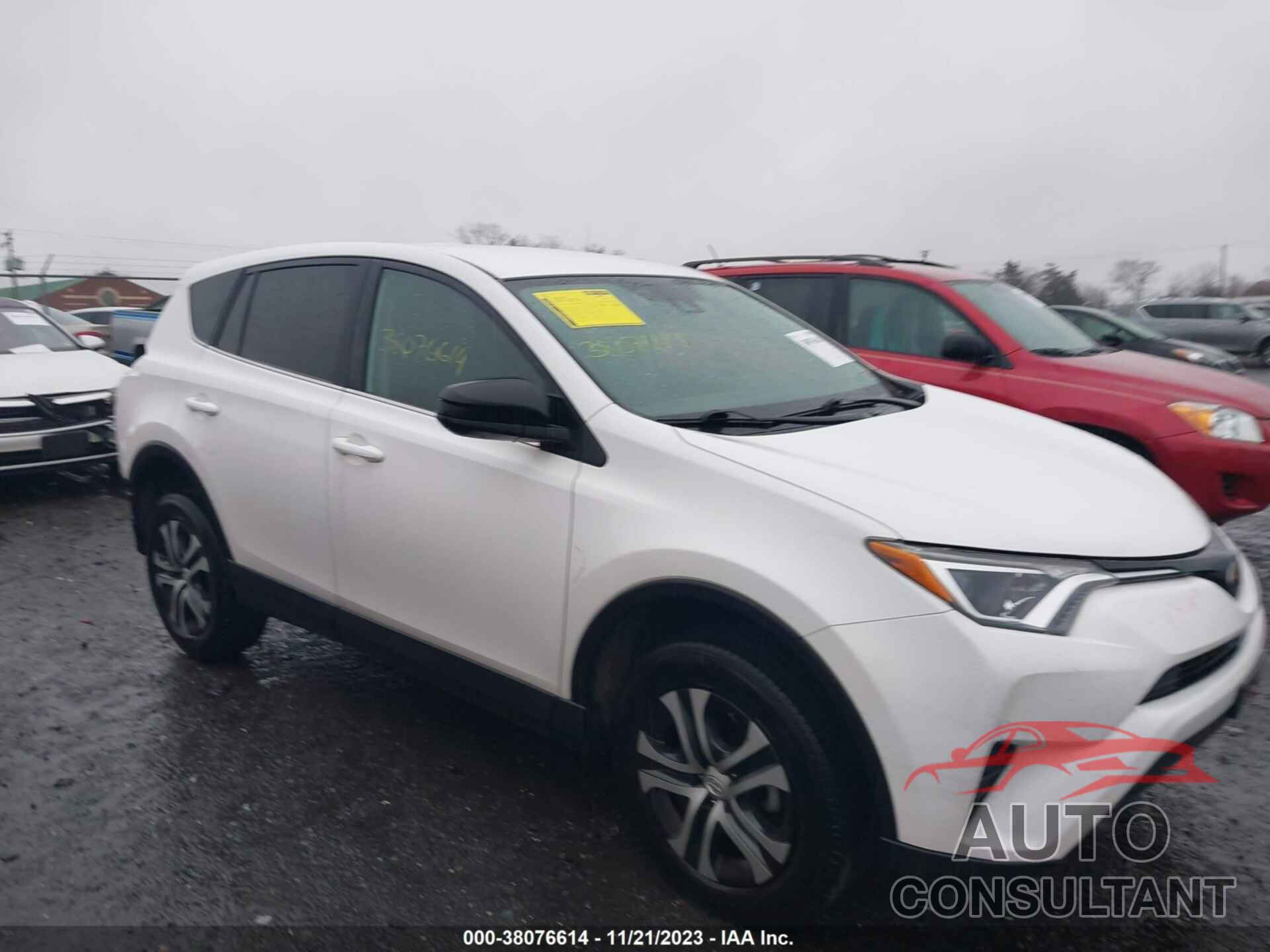 TOYOTA RAV4 2017 - 2T3ZFREV2HW385292