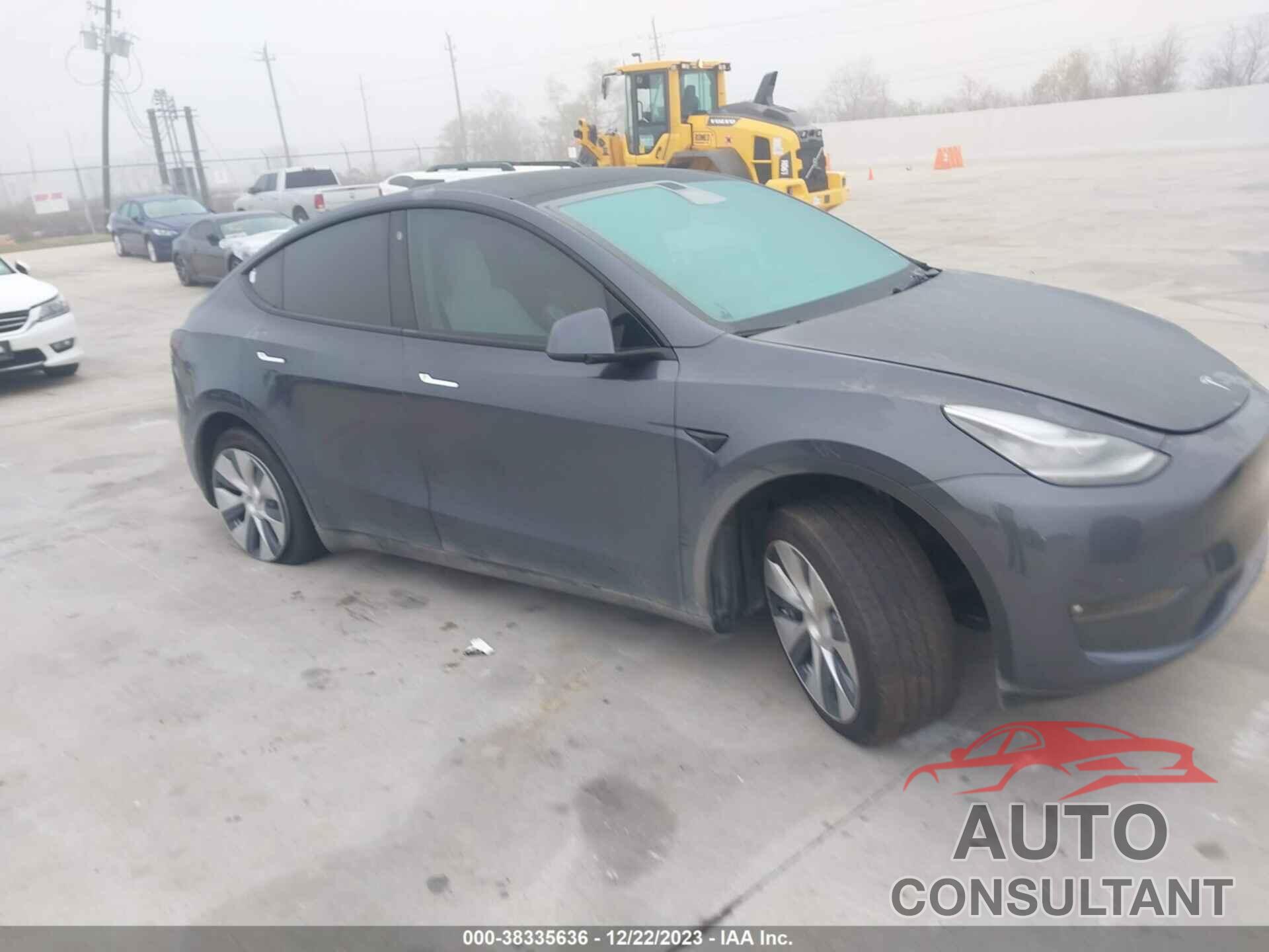 TESLA MODEL Y 2022 - 7SAYGDEE9NF414089