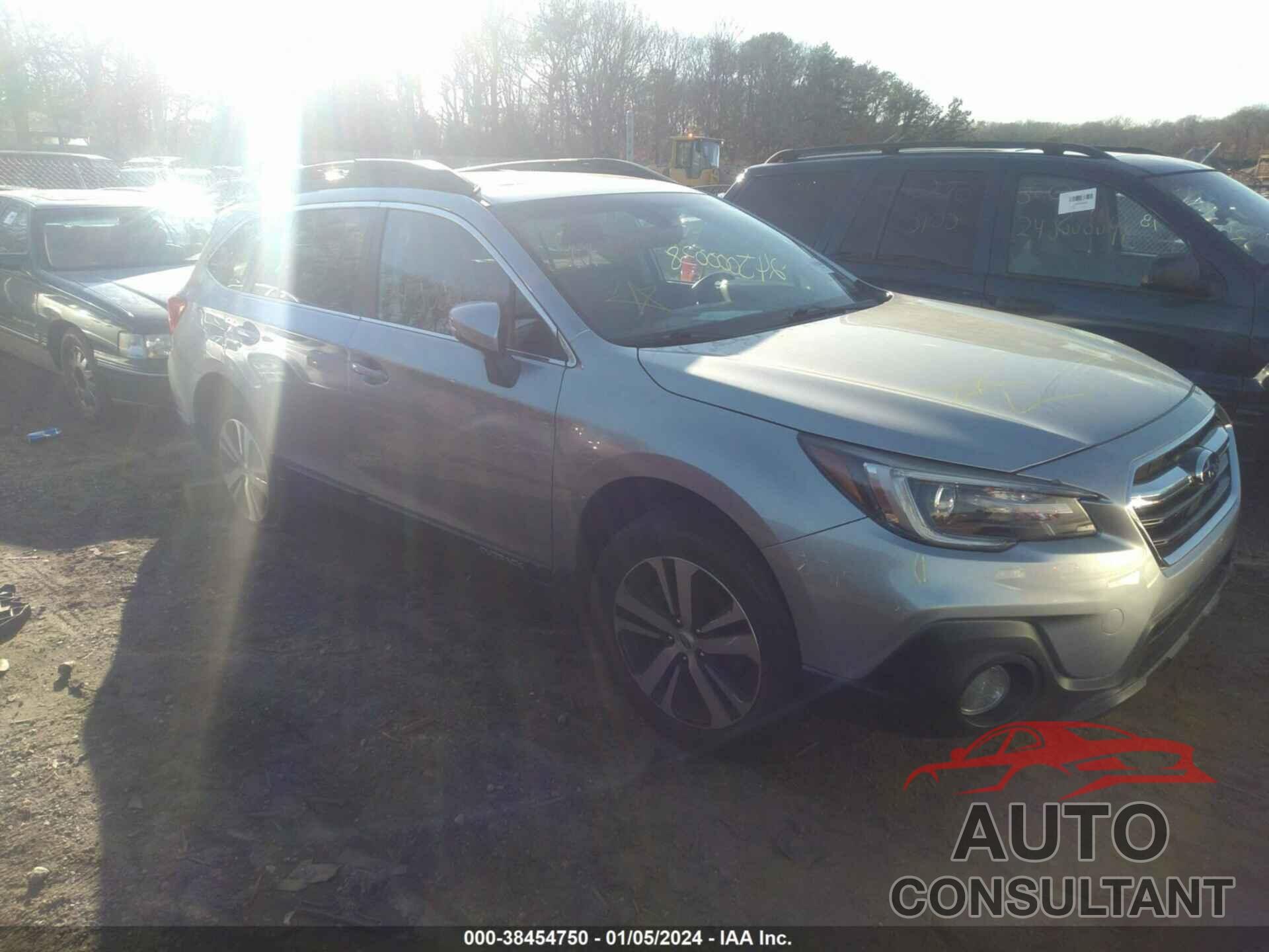 SUBARU OUTBACK 2018 - 4S4BSANCXJ3233455
