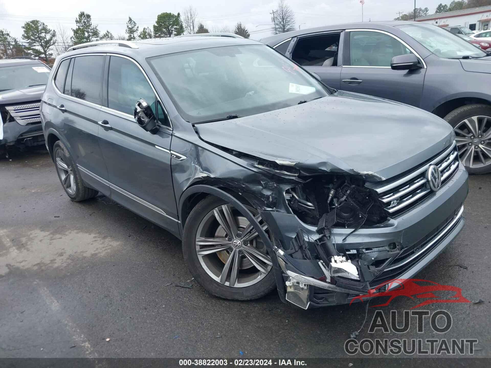 VOLKSWAGEN TIGUAN 2018 - 3VV3B7AX4JM178683