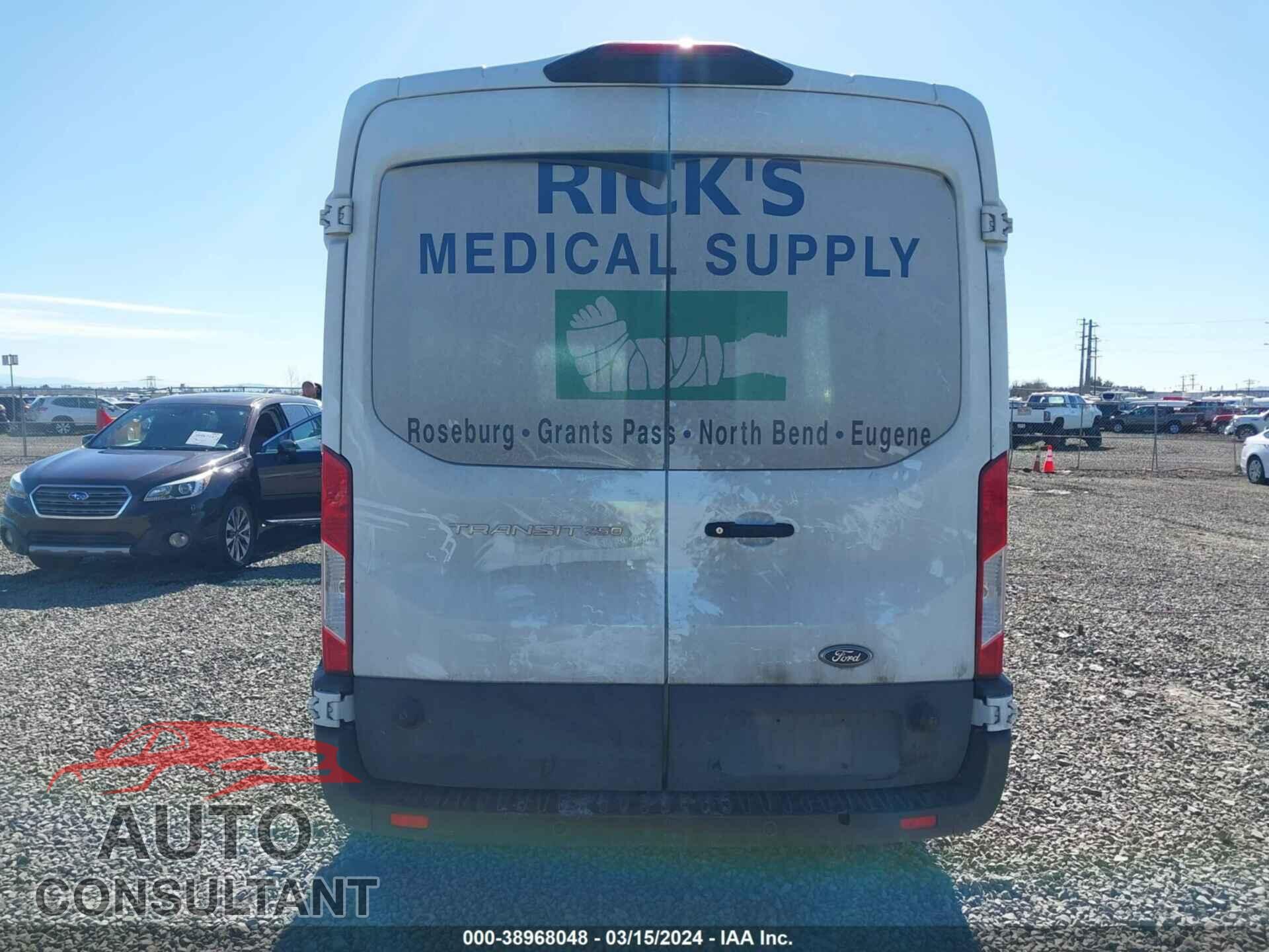 FORD TRANSIT 2020 - 1FTBR1C8XLKB03859