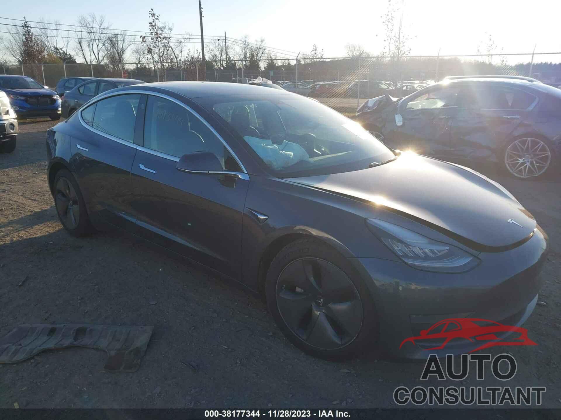 TESLA MODEL 3 2020 - 5YJ3E1EB1LF616570