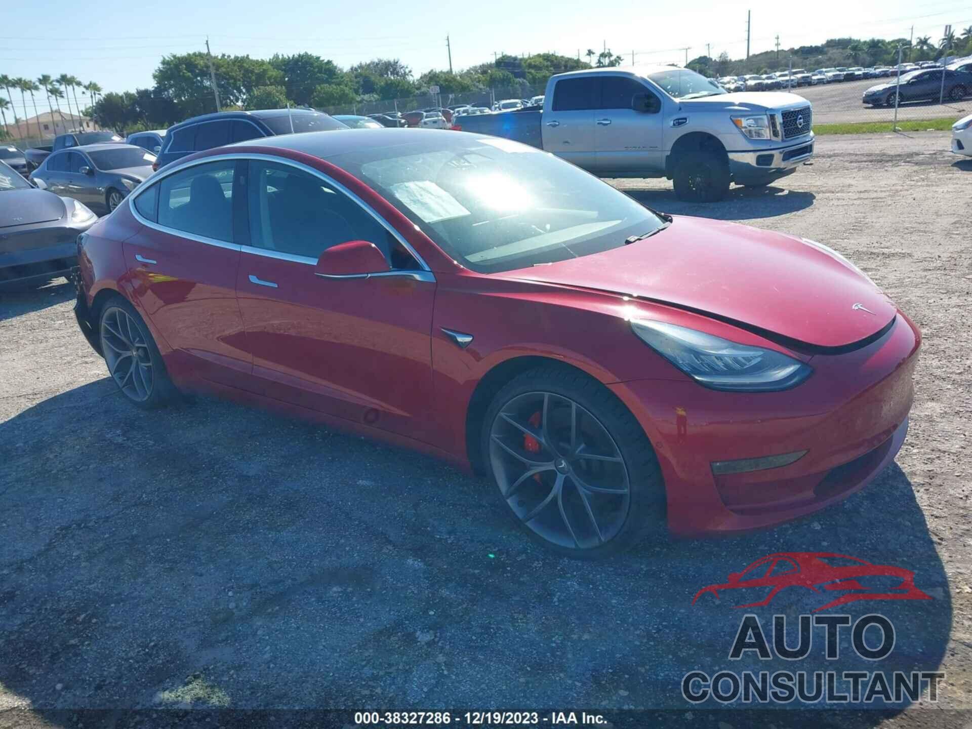 TESLA MODEL 3 2018 - 5YJ3E1EBXJF063284