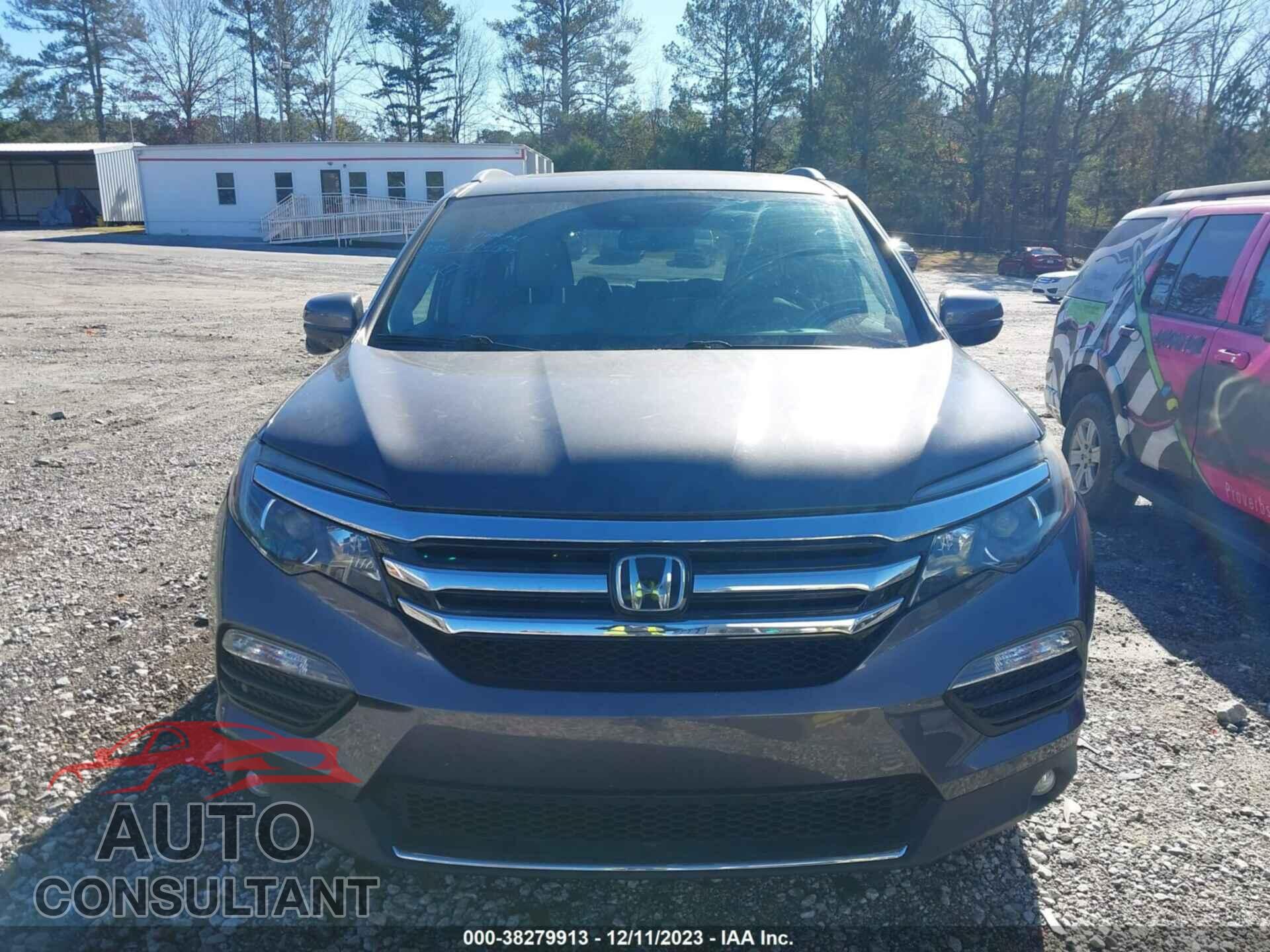 HONDA PILOT 2017 - 5FNYF5H96HB036385