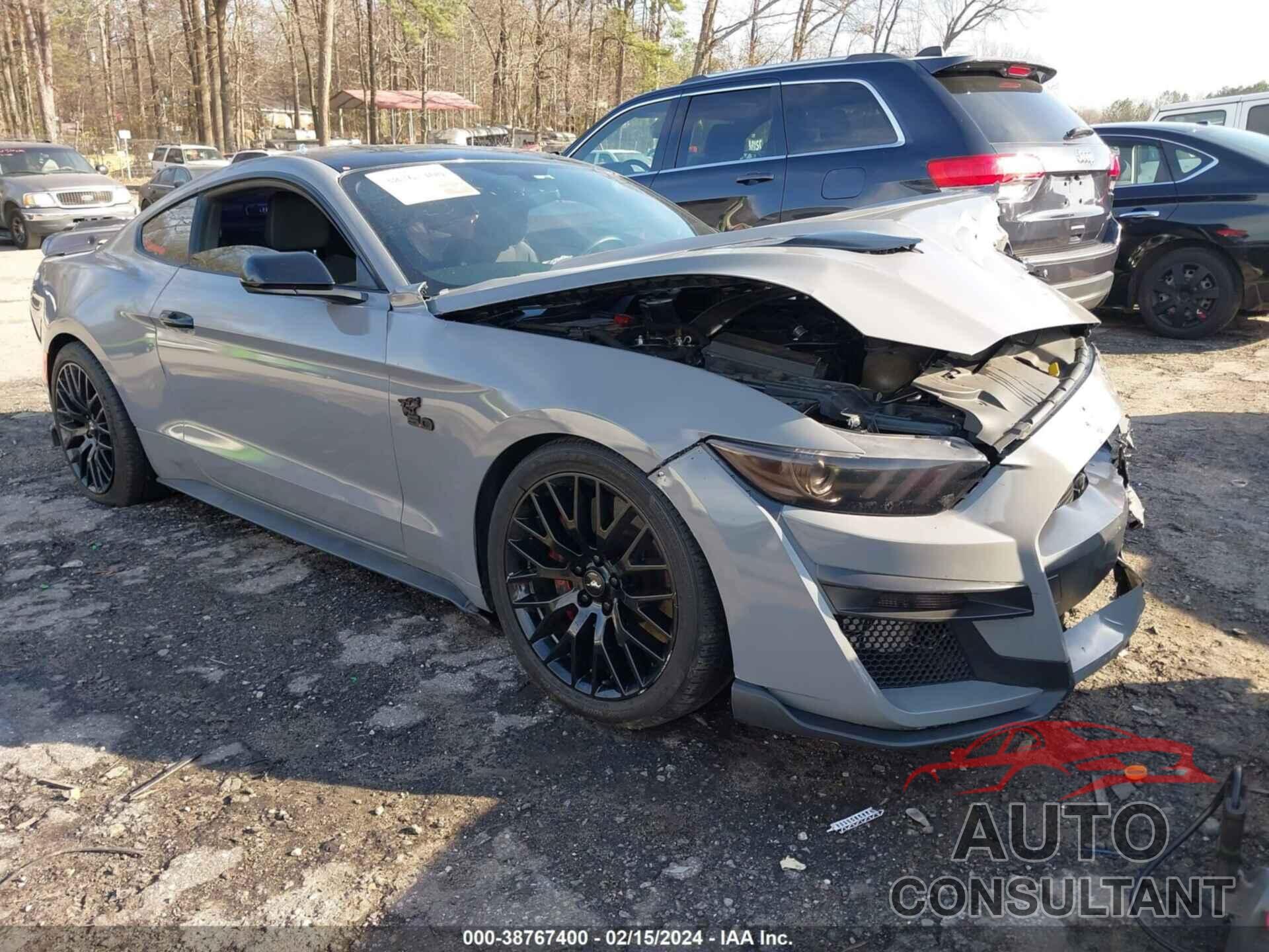 FORD MUSTANG 2017 - 1FA6P8CFXH5270099