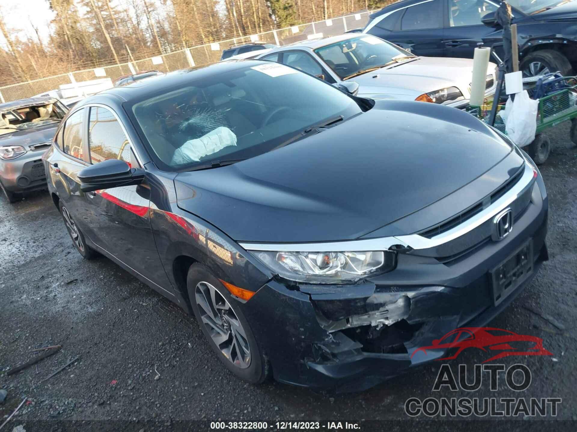 HONDA CIVIC 2018 - 2HGFC2F78JH536940