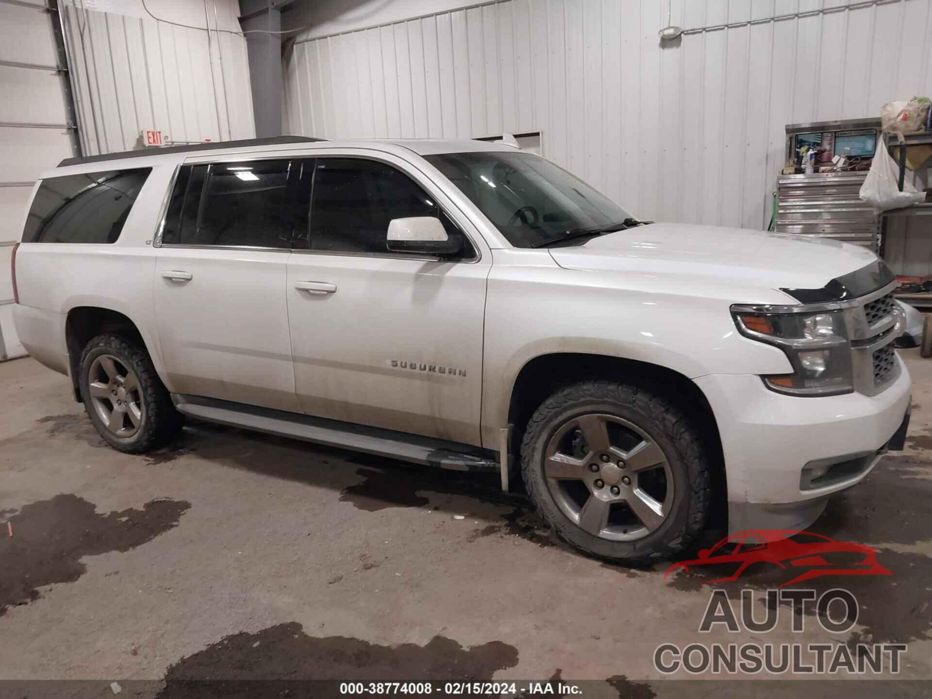 CHEVROLET SUBURBAN 2016 - 1GNSKHKC2GR380237