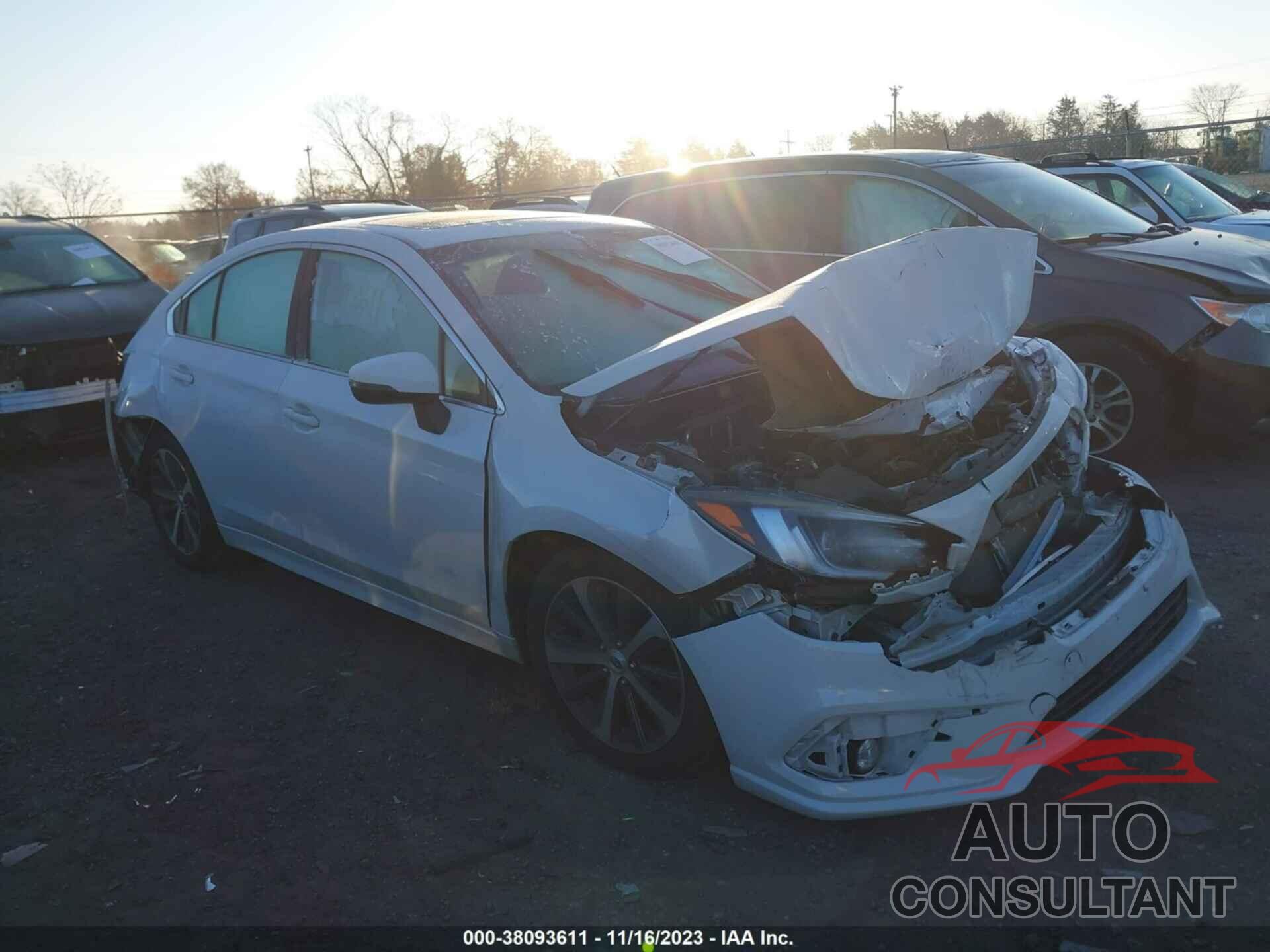 SUBARU LEGACY 2019 - 4S3BNAN66K3026942