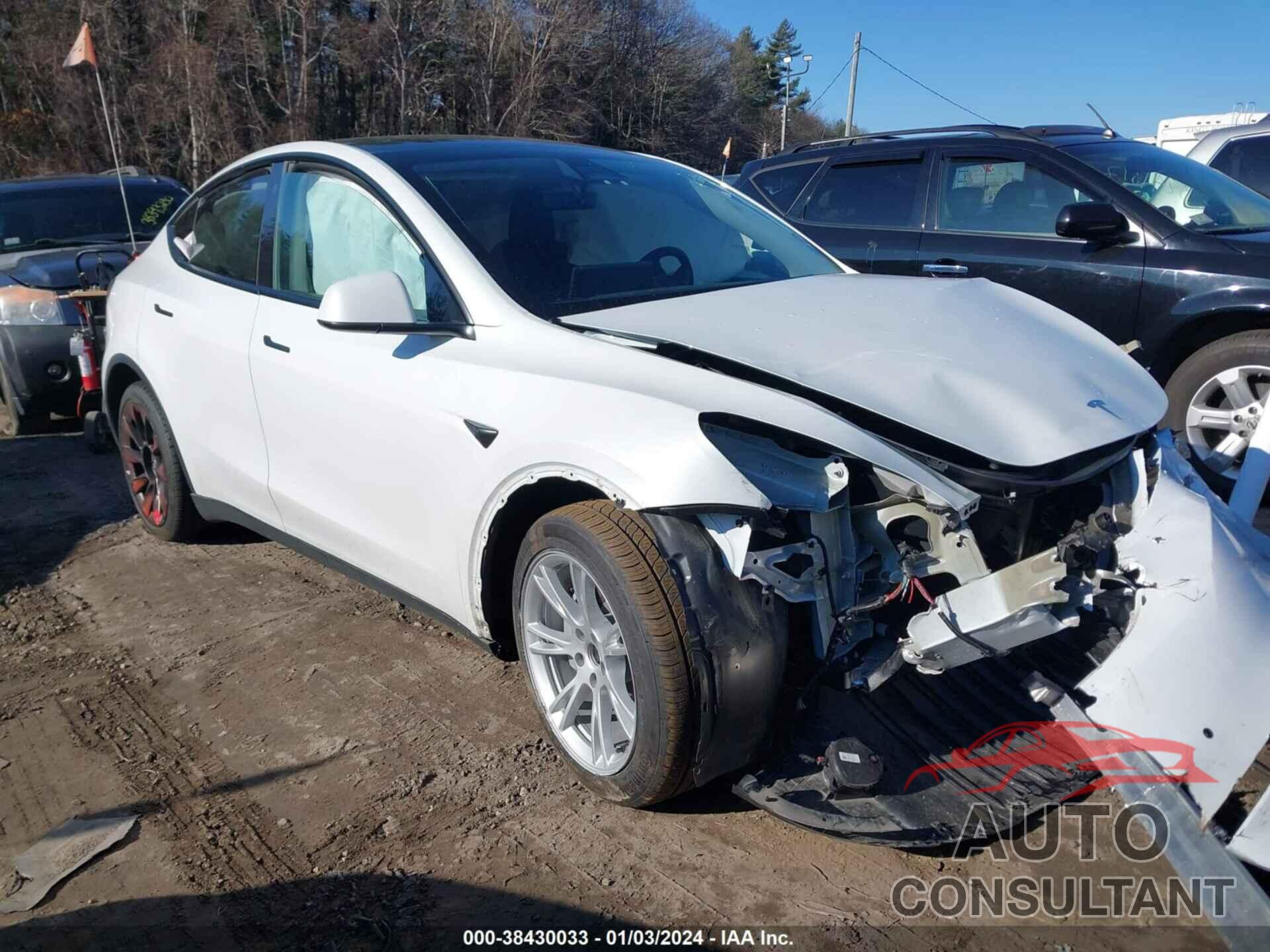 TESLA MODEL Y 2022 - 7SAYGAEE6NF363651