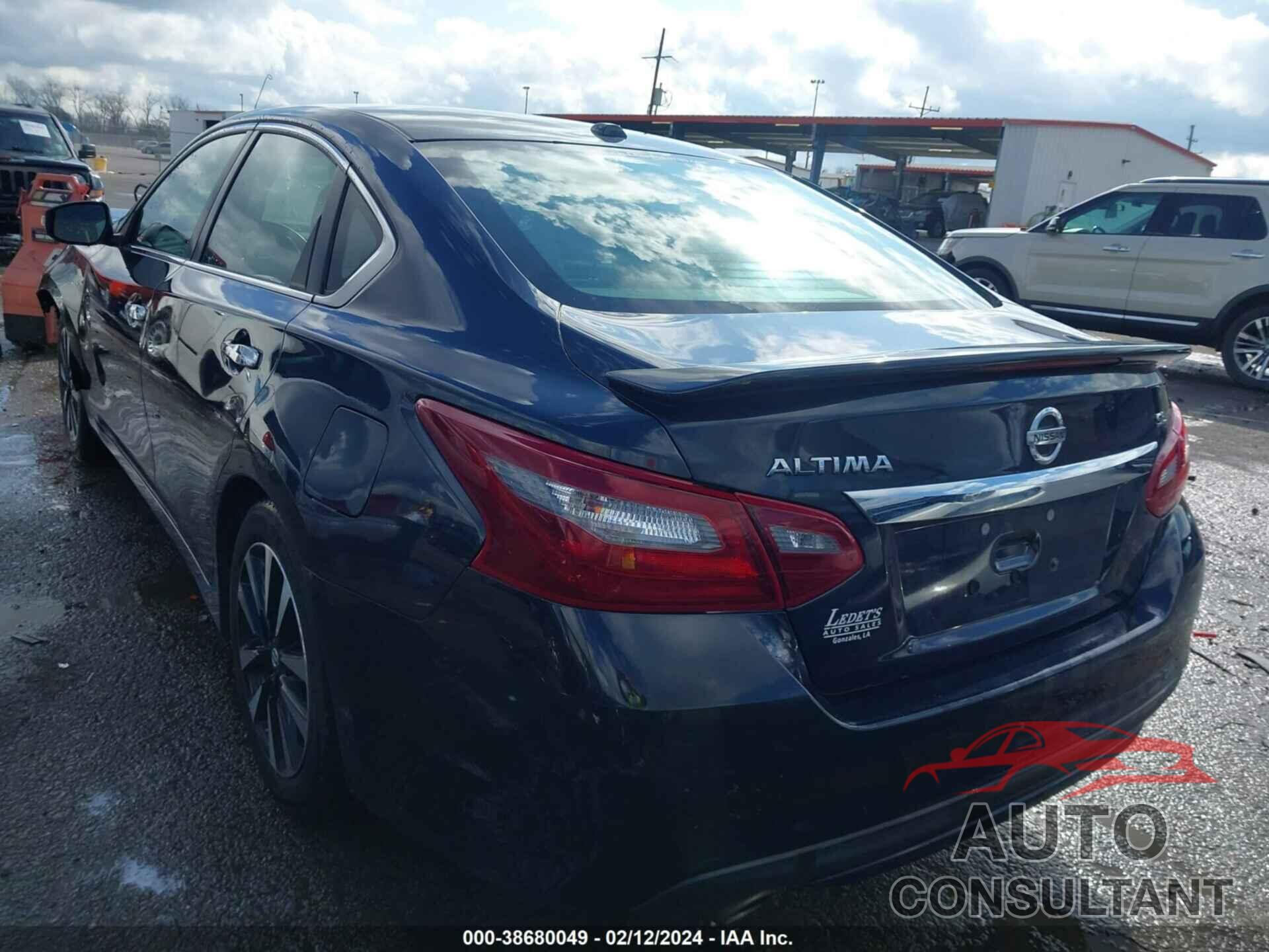 NISSAN ALTIMA 2018 - 1N4AL3AP8JC122457