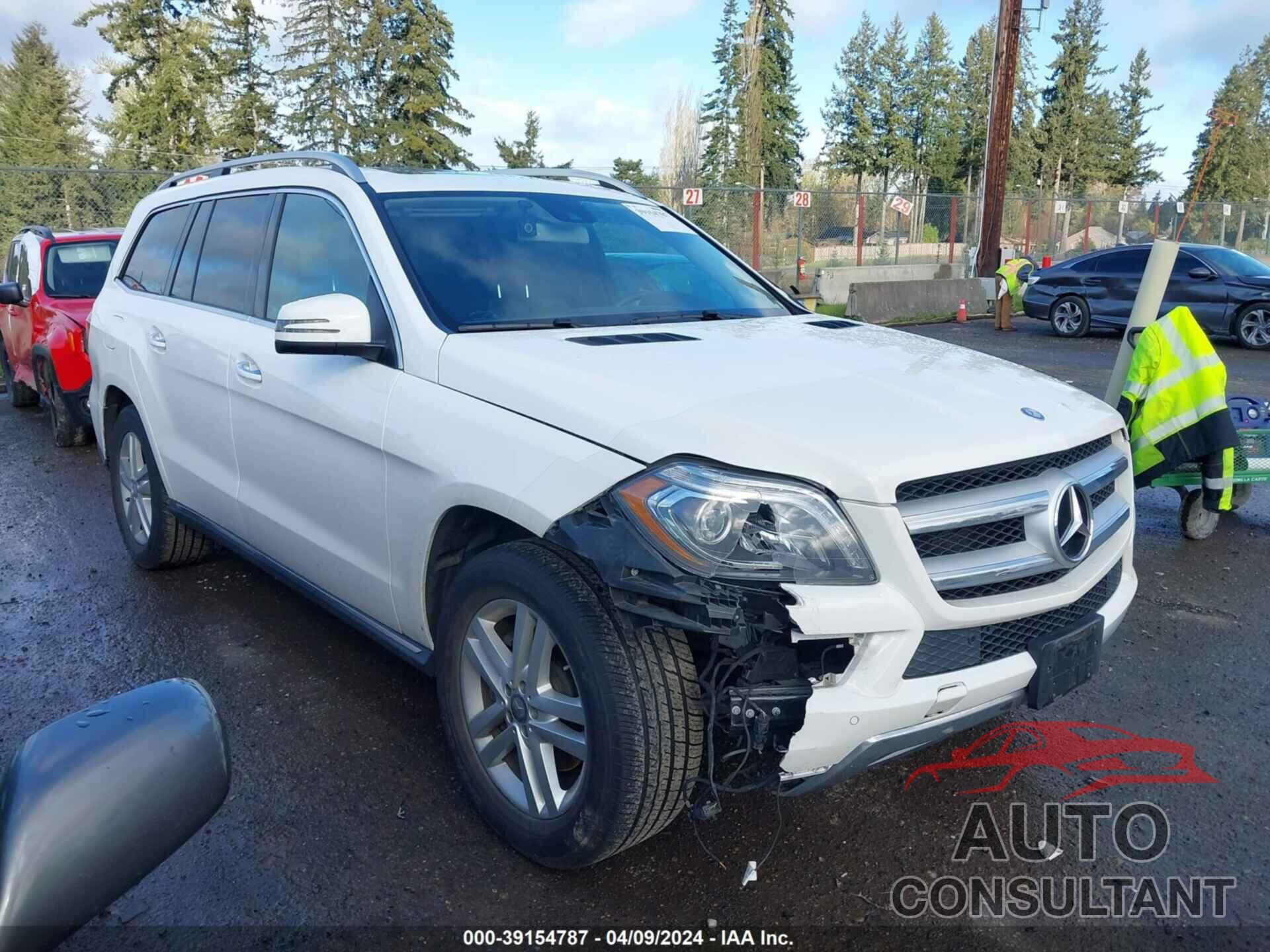 MERCEDES-BENZ GL 450 2016 - 4JGDF6EE1GA699369